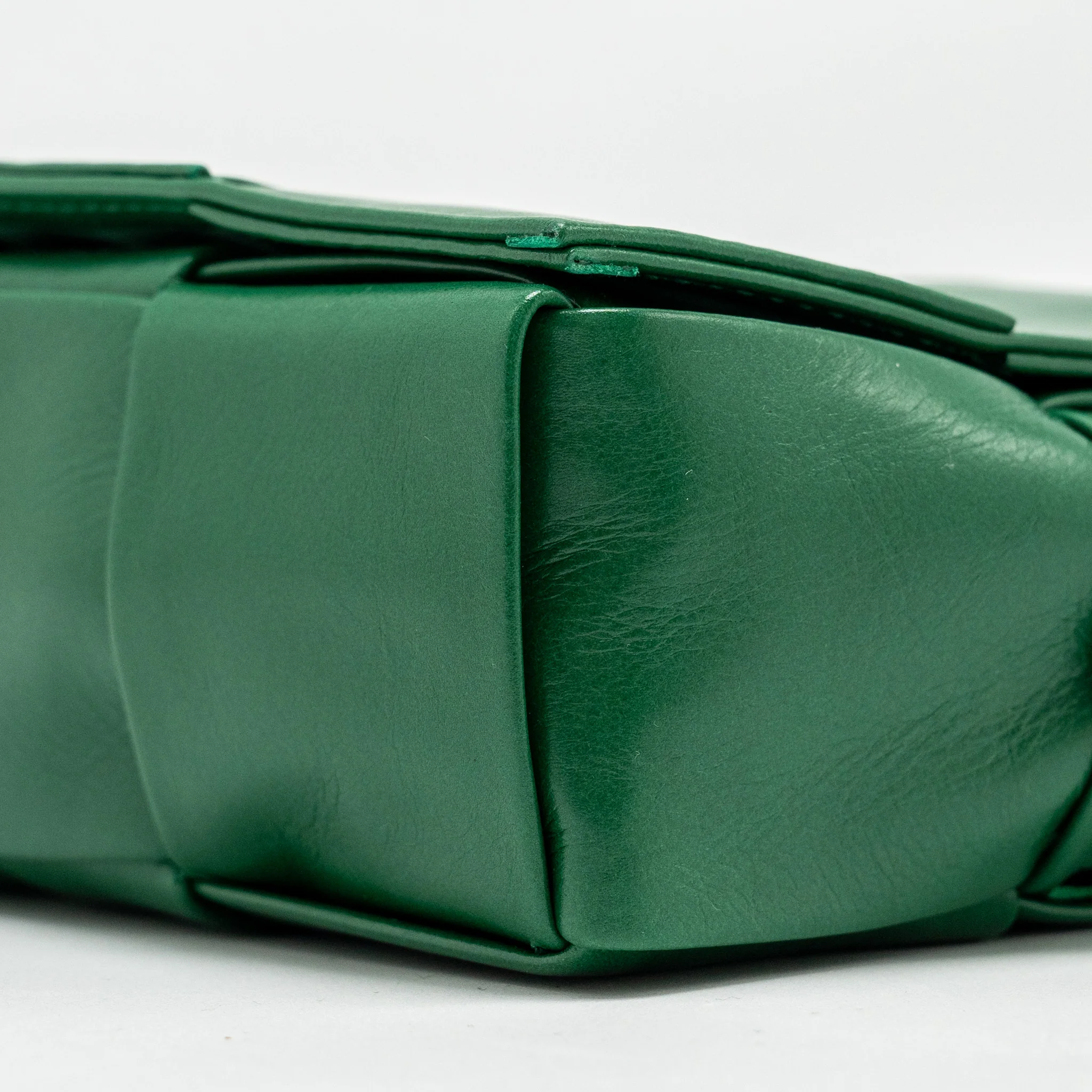 Bottega Veneta Cassette Belt Bag Calfskin Green SHW - Image 7