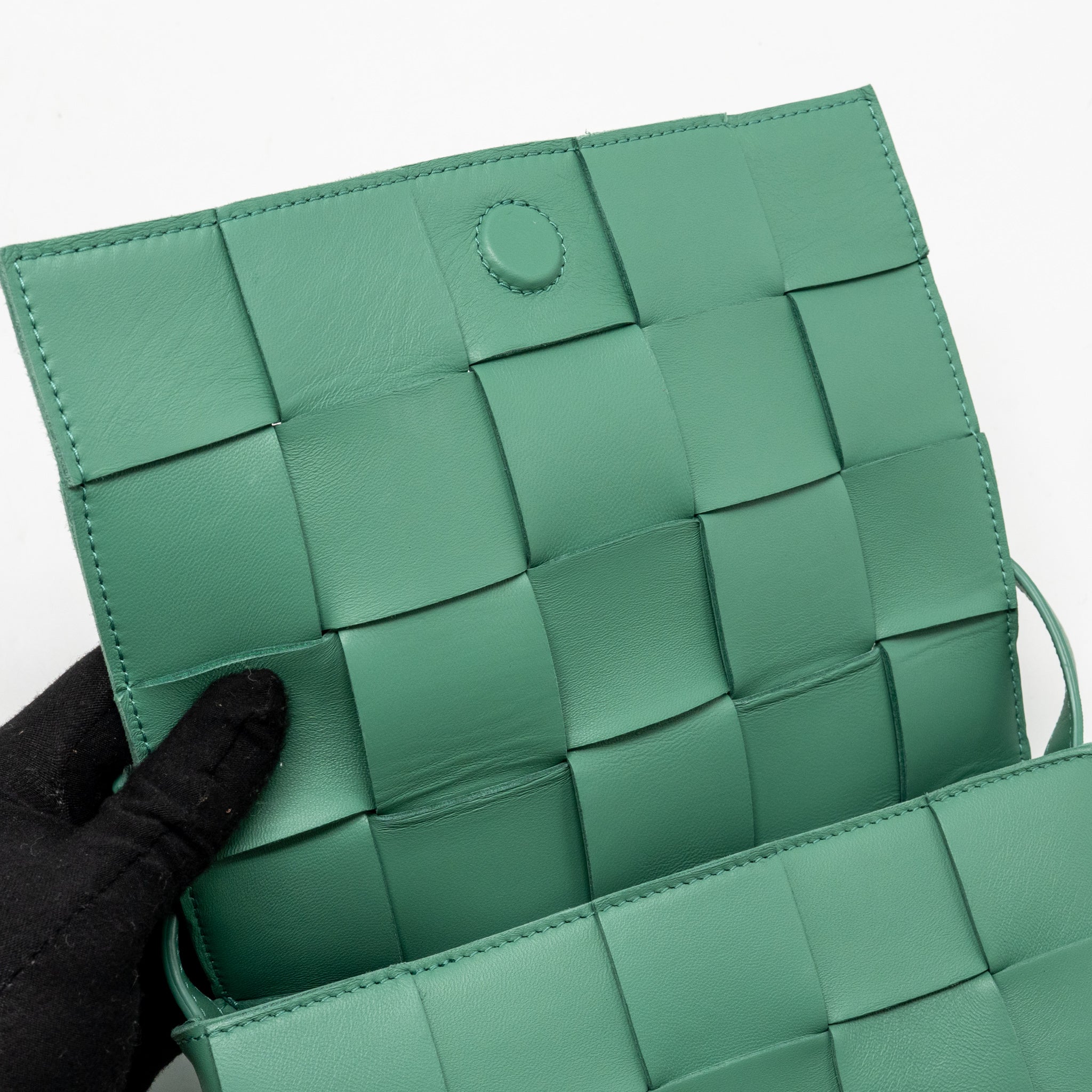 Bottega Veneta Cassette Bag Lambskin Green GHW - Image 12