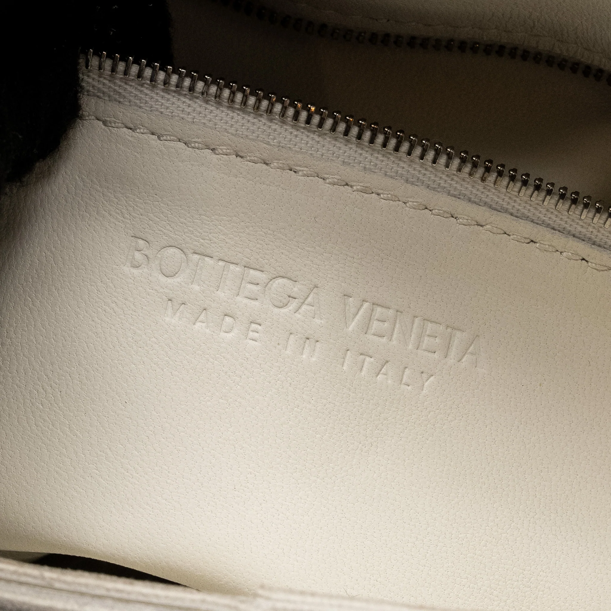 Bottega Veneta Small Cassette Bag Lambskin White SHW - Image 15