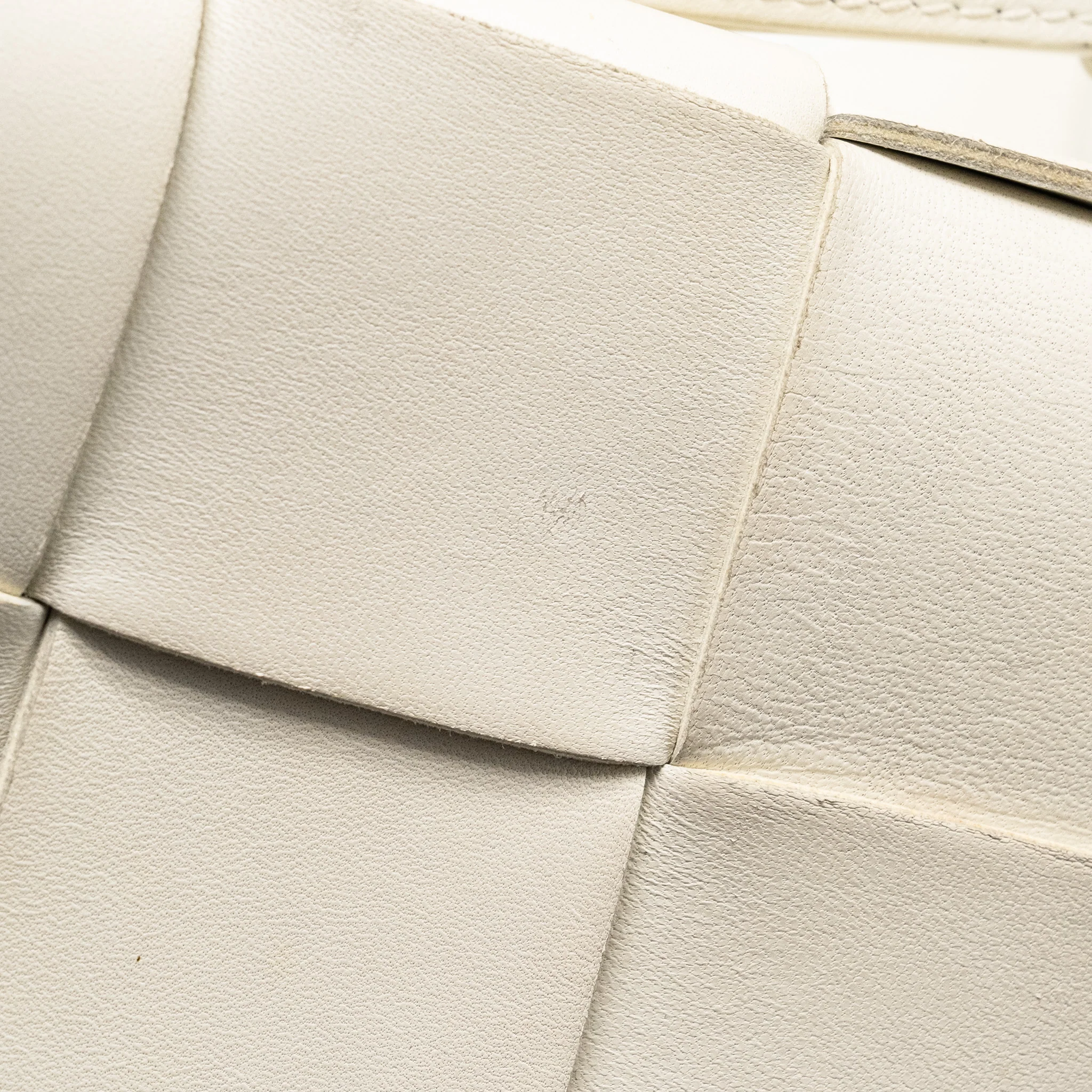 Bottega Veneta Small Cassette Bag Lambskin White SHW - Image 17