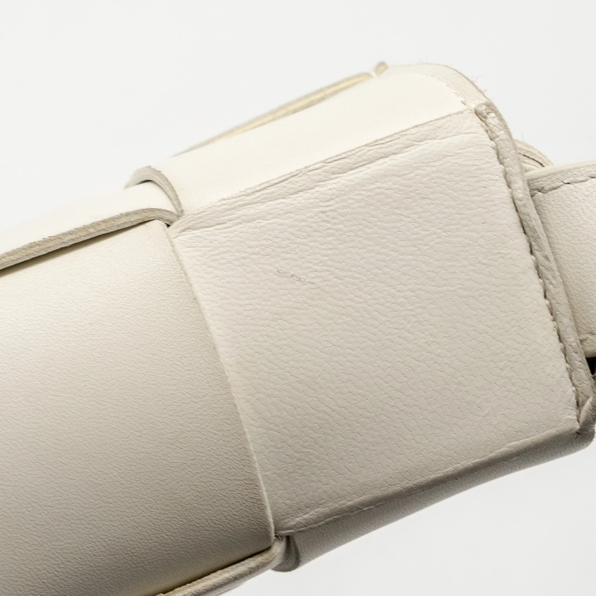 Bottega Veneta Small Cassette Bag Lambskin White SHW - Image 20