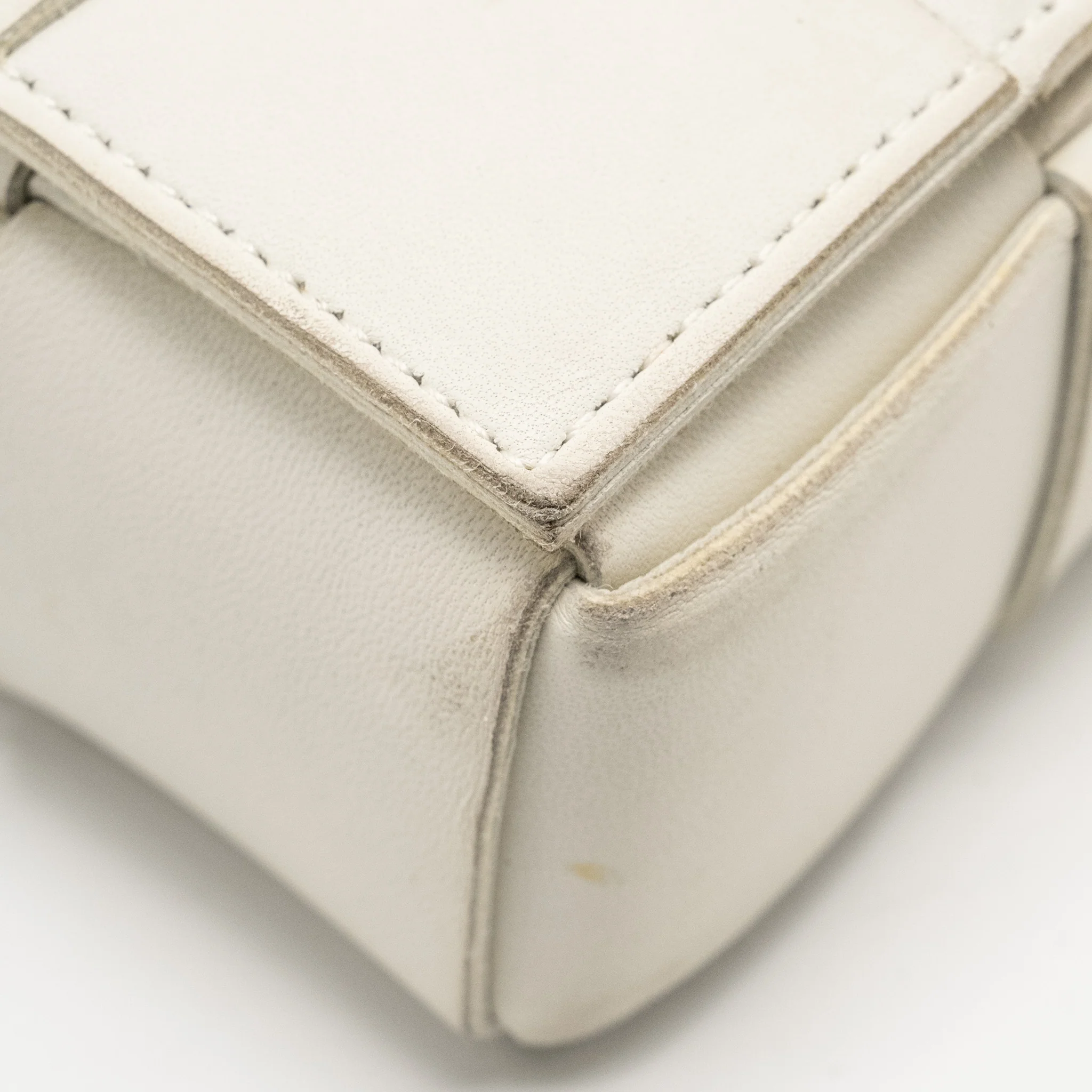 Bottega Veneta Small Cassette Bag Lambskin White SHW - Image 9