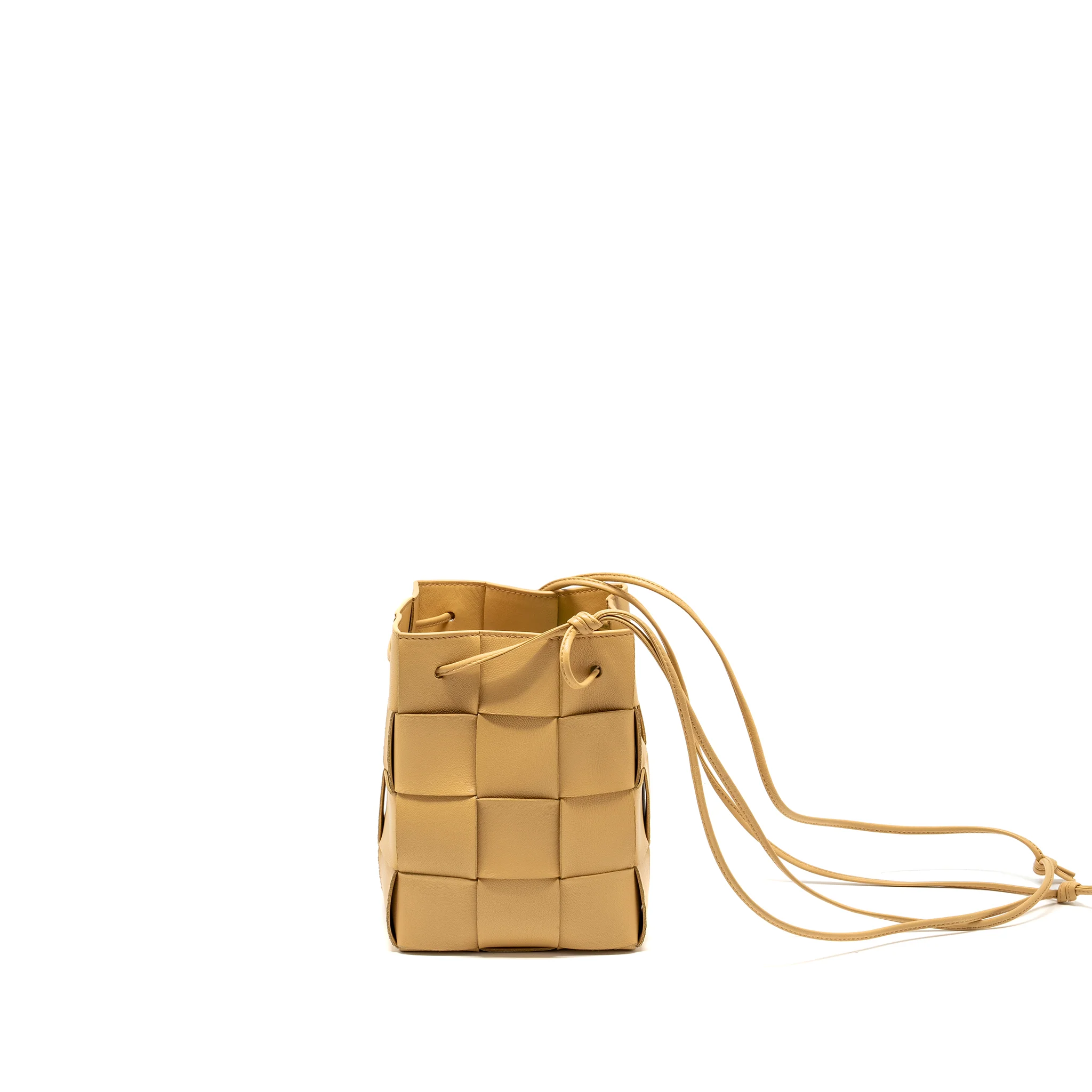 Bottega Veneta Small Cassette Cross-body Bucket Bag Lambskin Porridge - Image 4