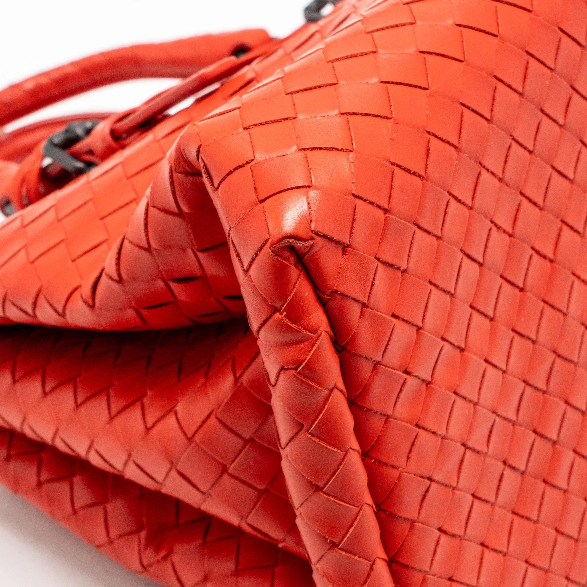 Bottega Veneta Small Roma Tote Bag Intrecciato Leather Red Gunmetal Tone Hardware - Image 7
