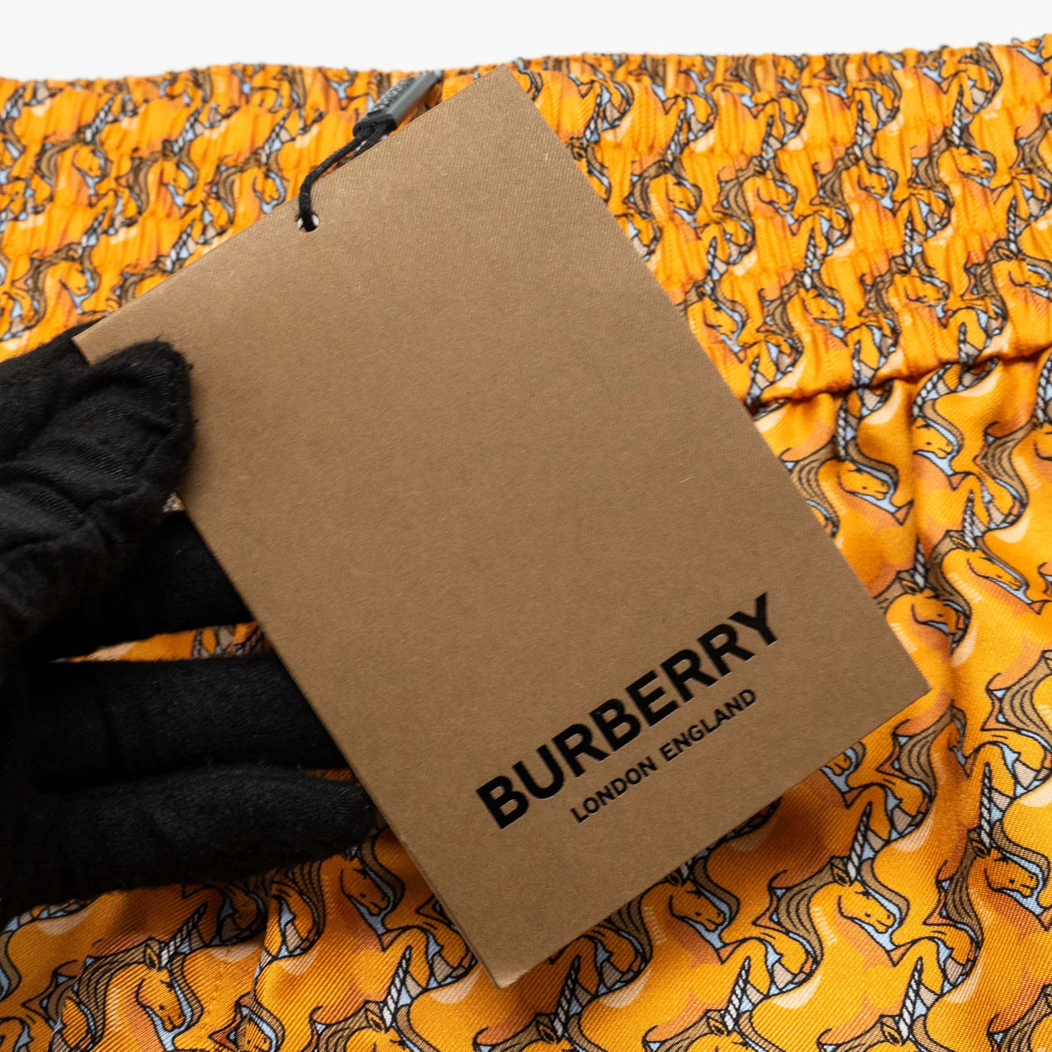 Burberry SIze 36 Unicorn Print Shorts Silk Orange /Multicolour - Image 9
