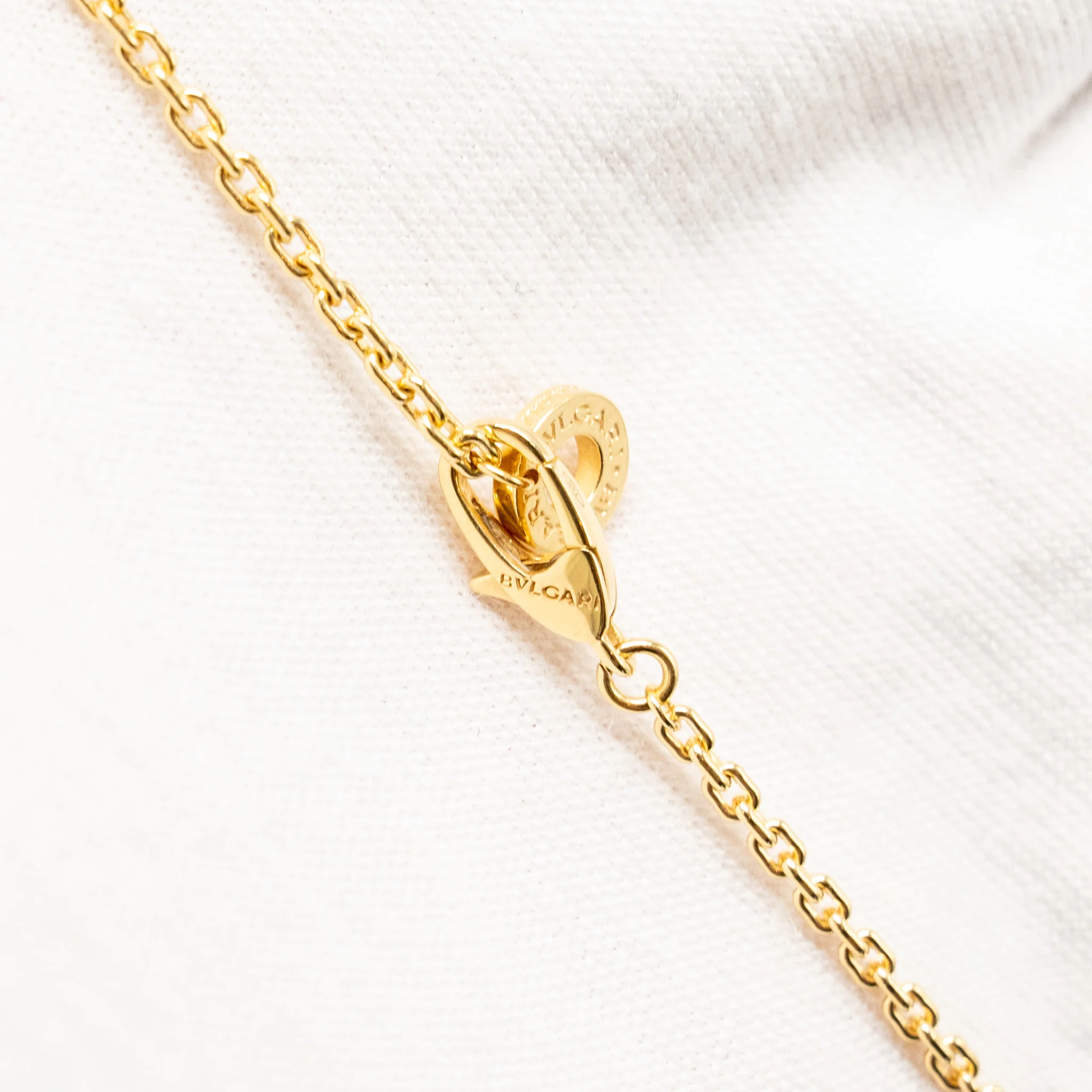 Bvlgari B.zero1 Necklace Yellow Gold, Diamonds - Image 8