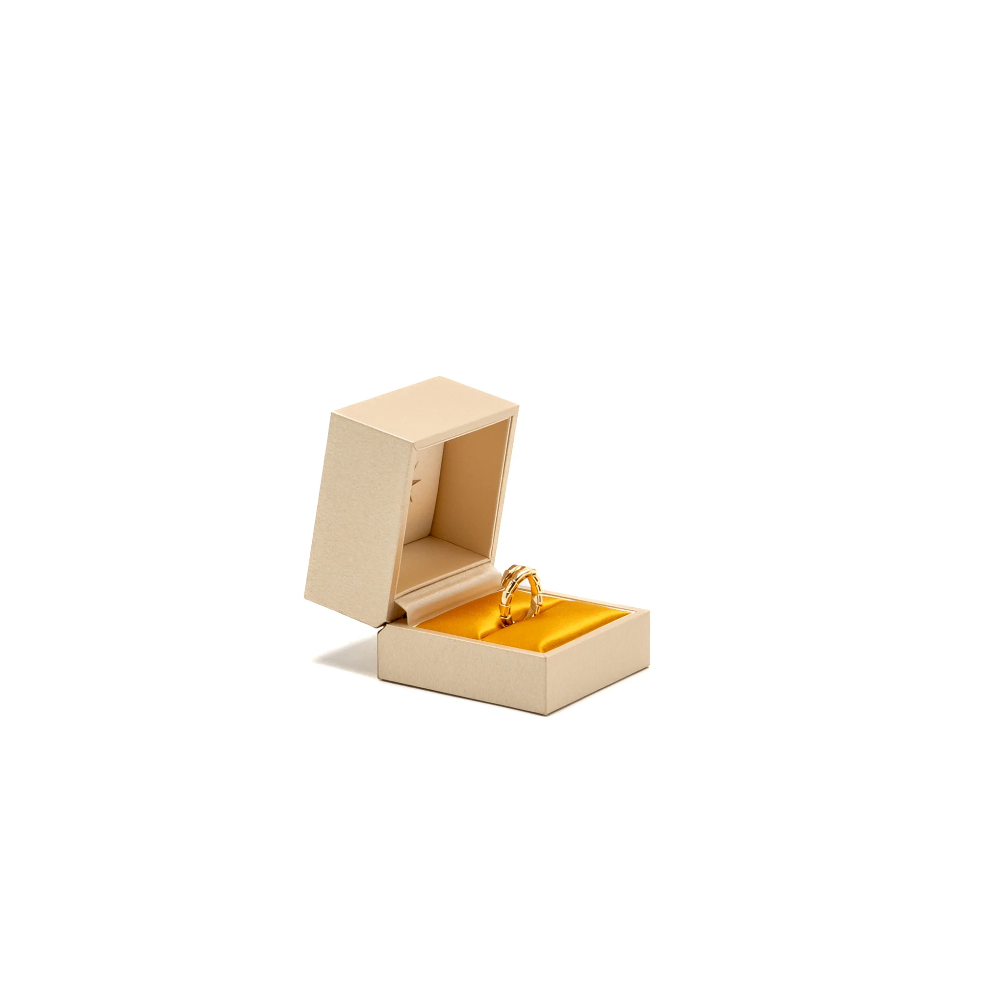 Bvlgari size M serpenti viper ring yellow gold - Image 2