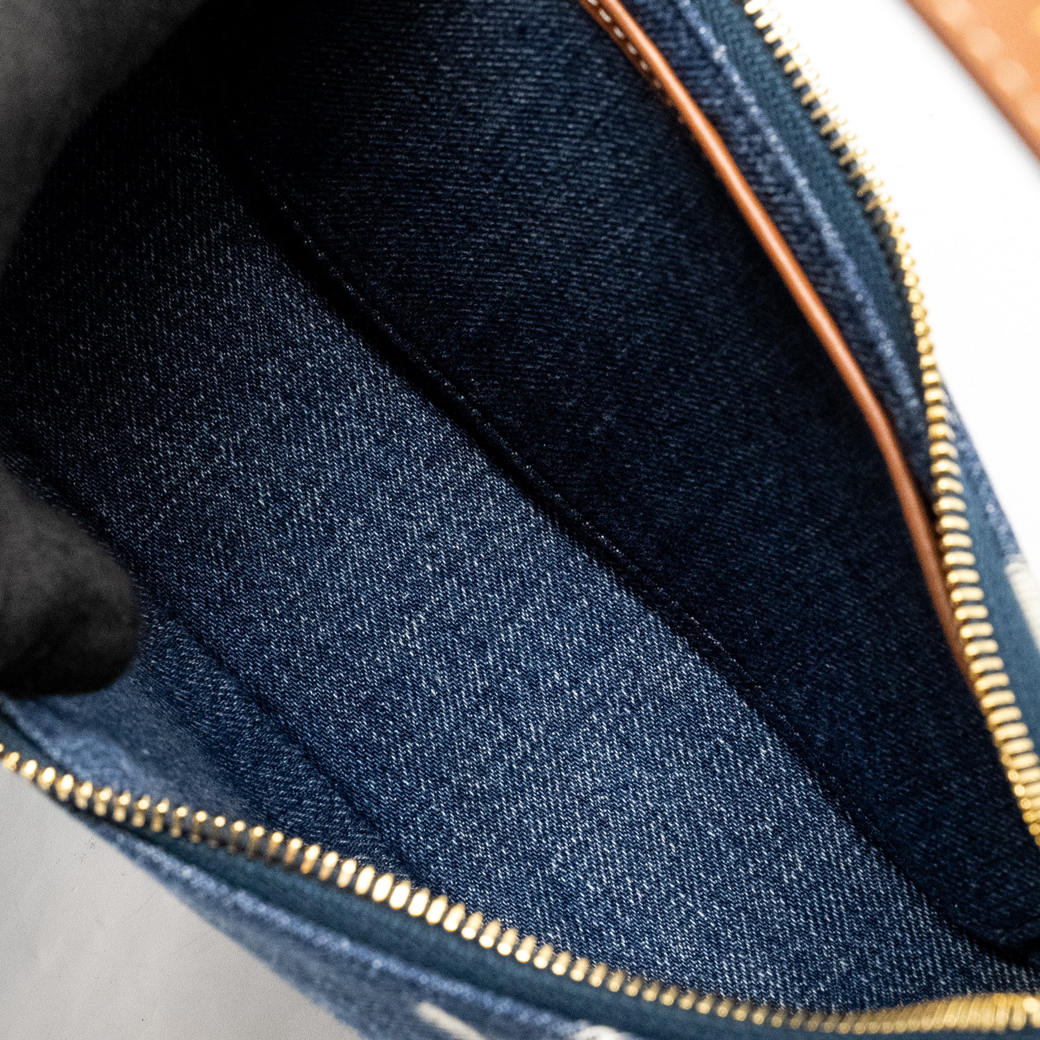 Celine Medium Ava Bag With Triomphe Denim Navy/Tan GHW - Image 13
