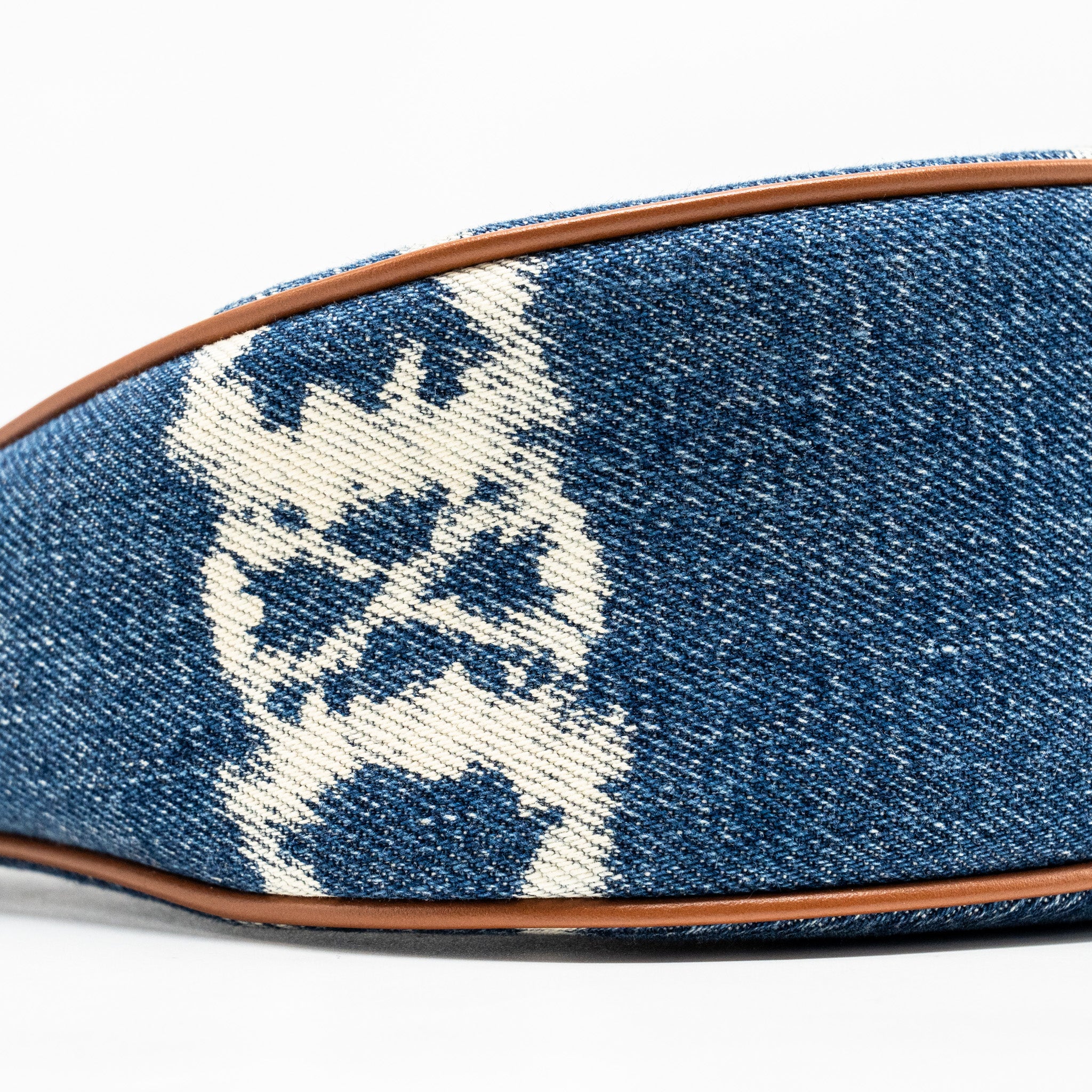 Celine Medium Ava Bag With Triomphe Denim Navy/Tan GHW - Image 6