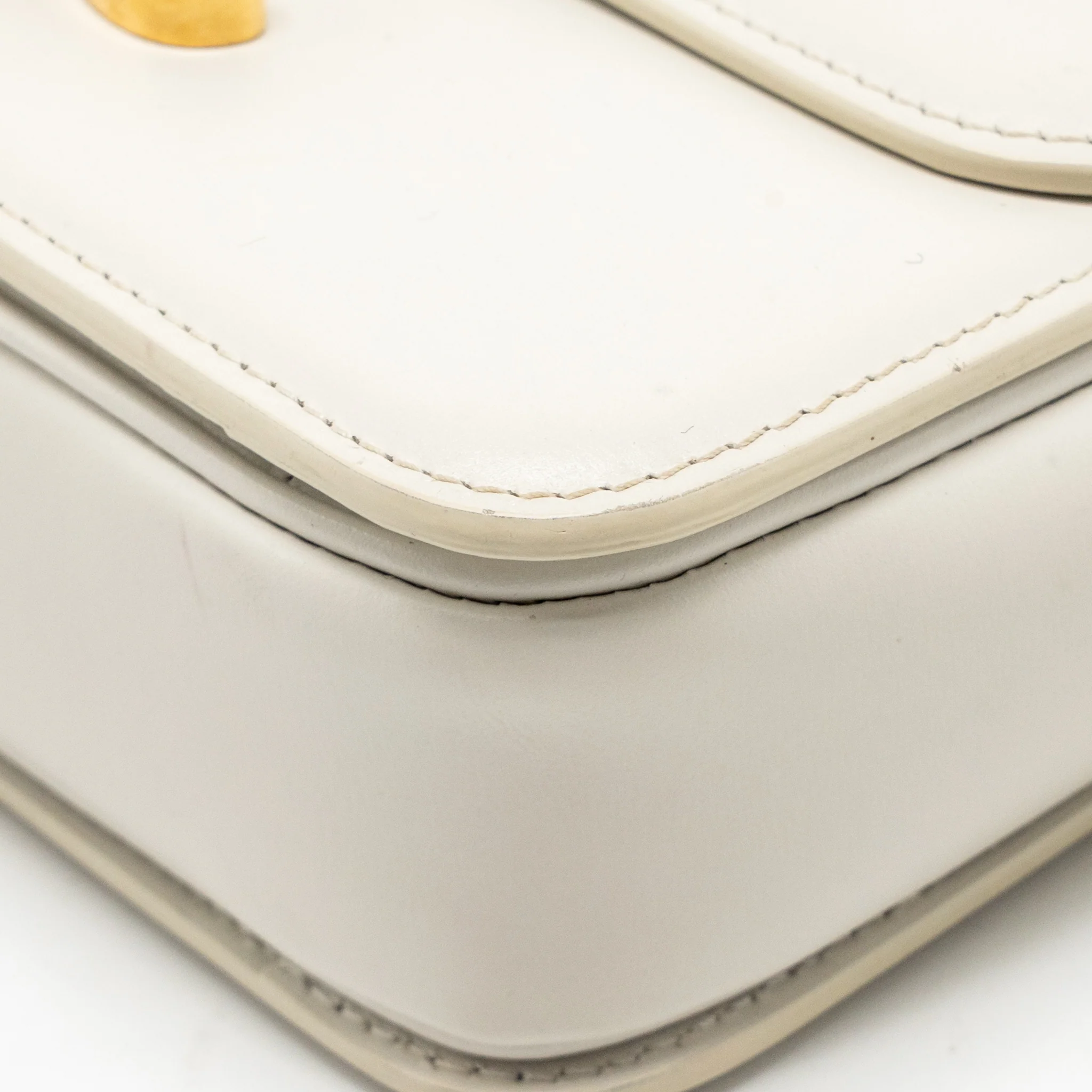 Celine teen Triomphe bag calfskin white ivory GHW - Image 8