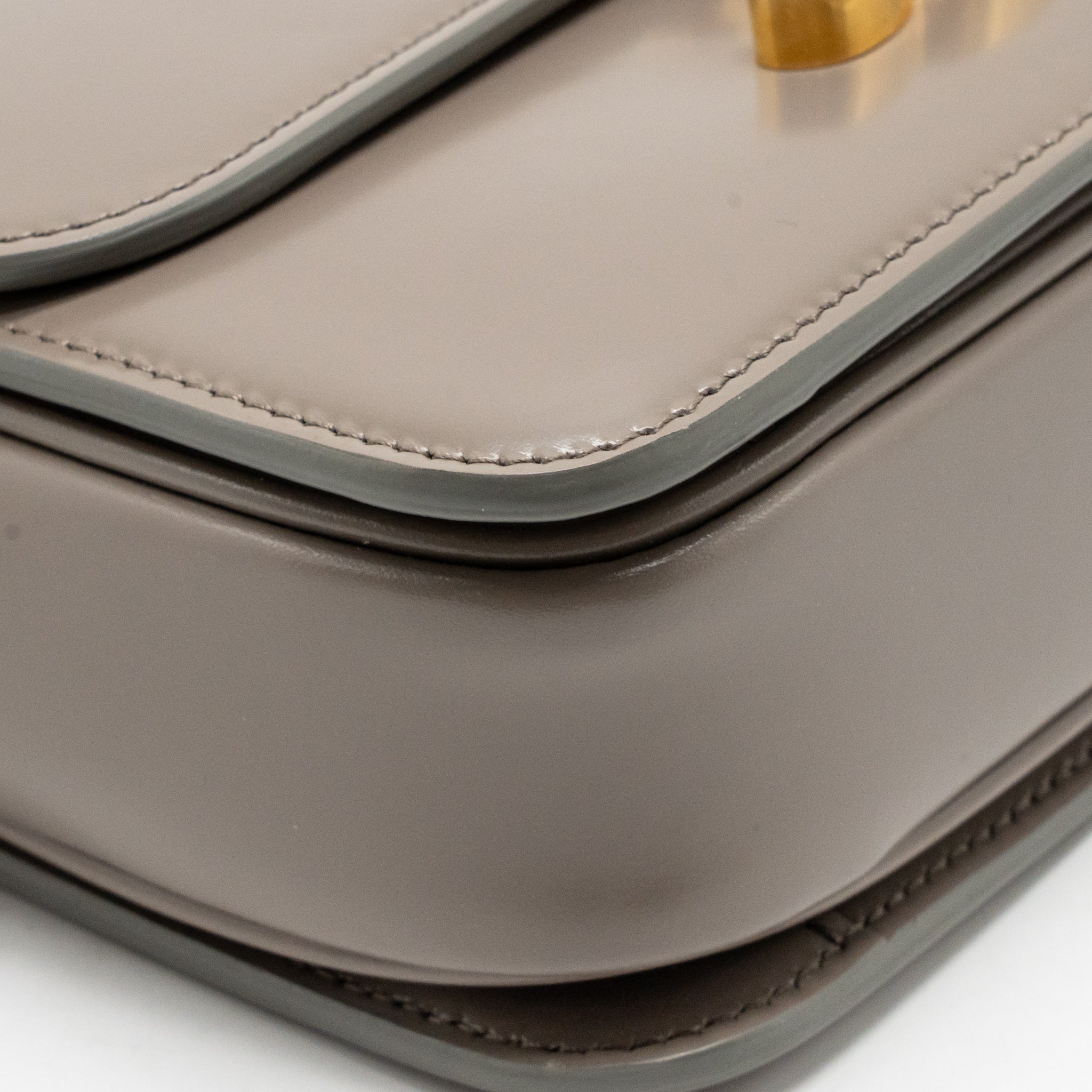 Celine Teen Triomphe bag shiny calfskin Pebble GHW - Image 7