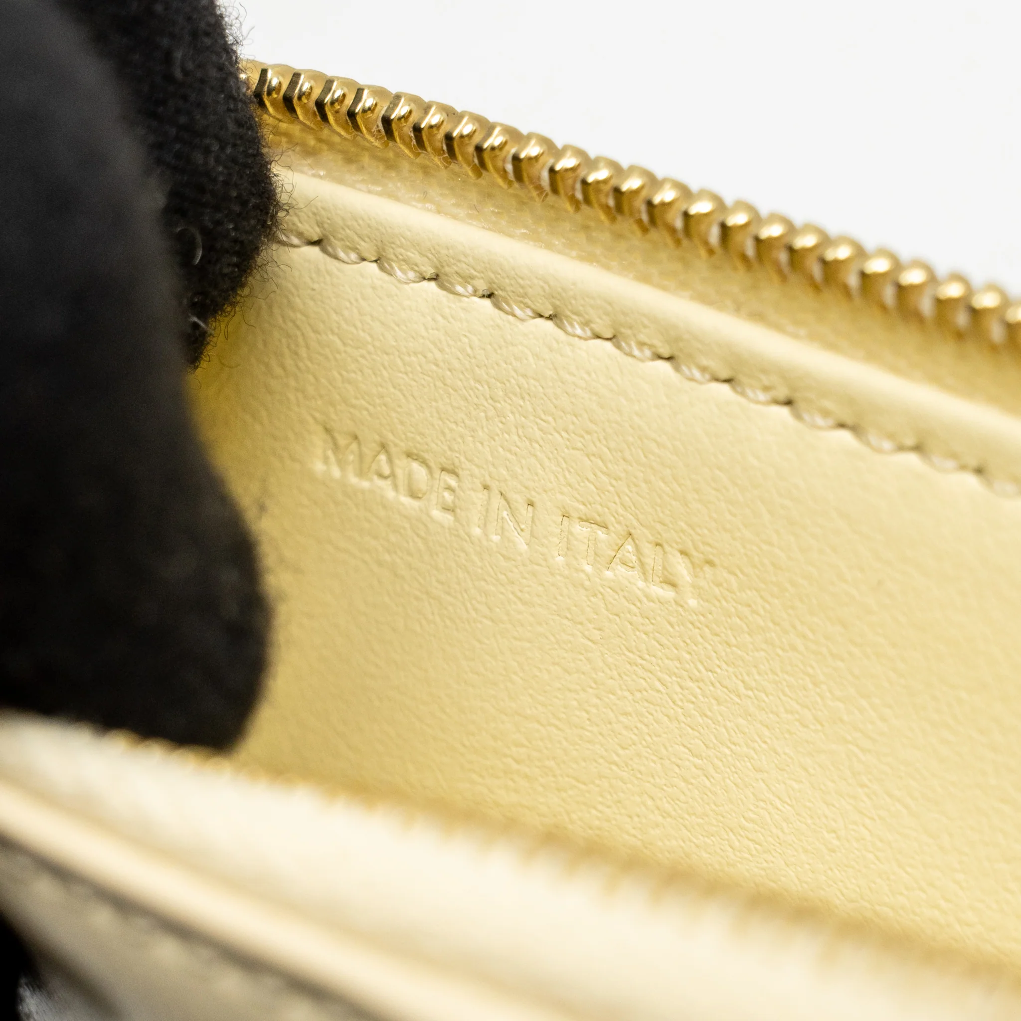 Celine Triomphe Zipped Card Holder Calfskin Light Yellow GHW - Image 9