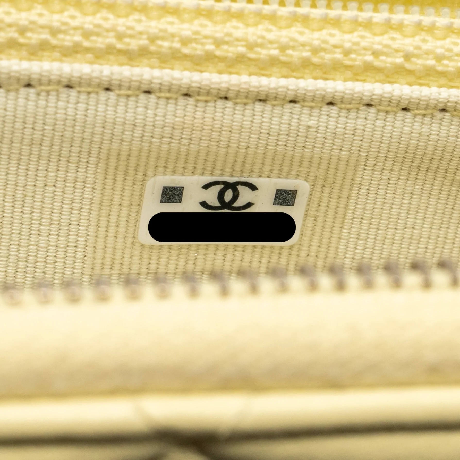 Chanel 19 long wallet lambskin yellow SHW (microchip) - Image 11