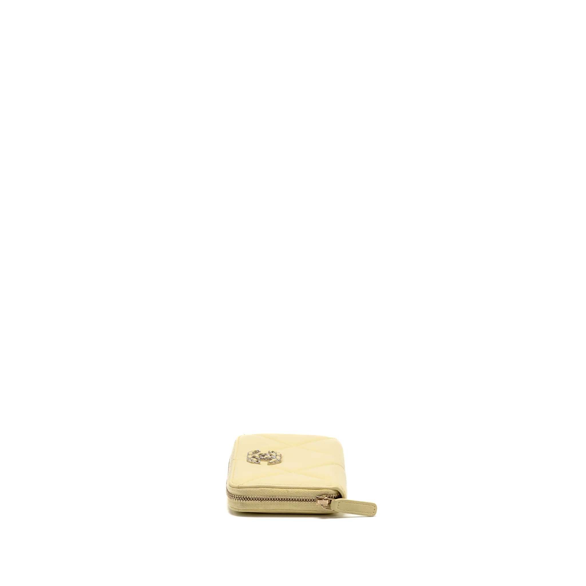 Chanel 19 long wallet lambskin yellow SHW (microchip) - Image 4