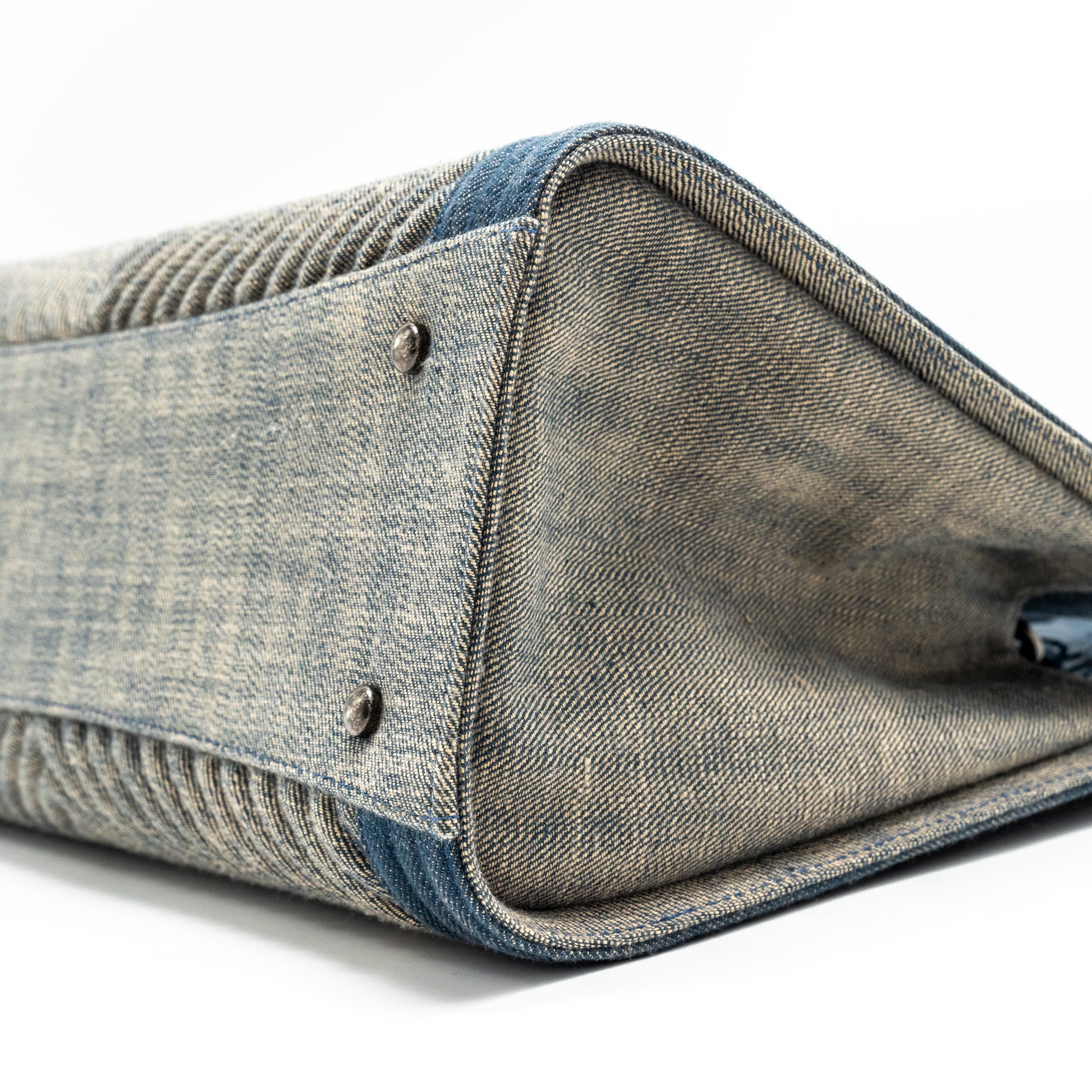 Chanel 15P Boy Chevron Shopping Tote Bag Denim/ Lambskin Blue Ruthenium Hardware - Image 7