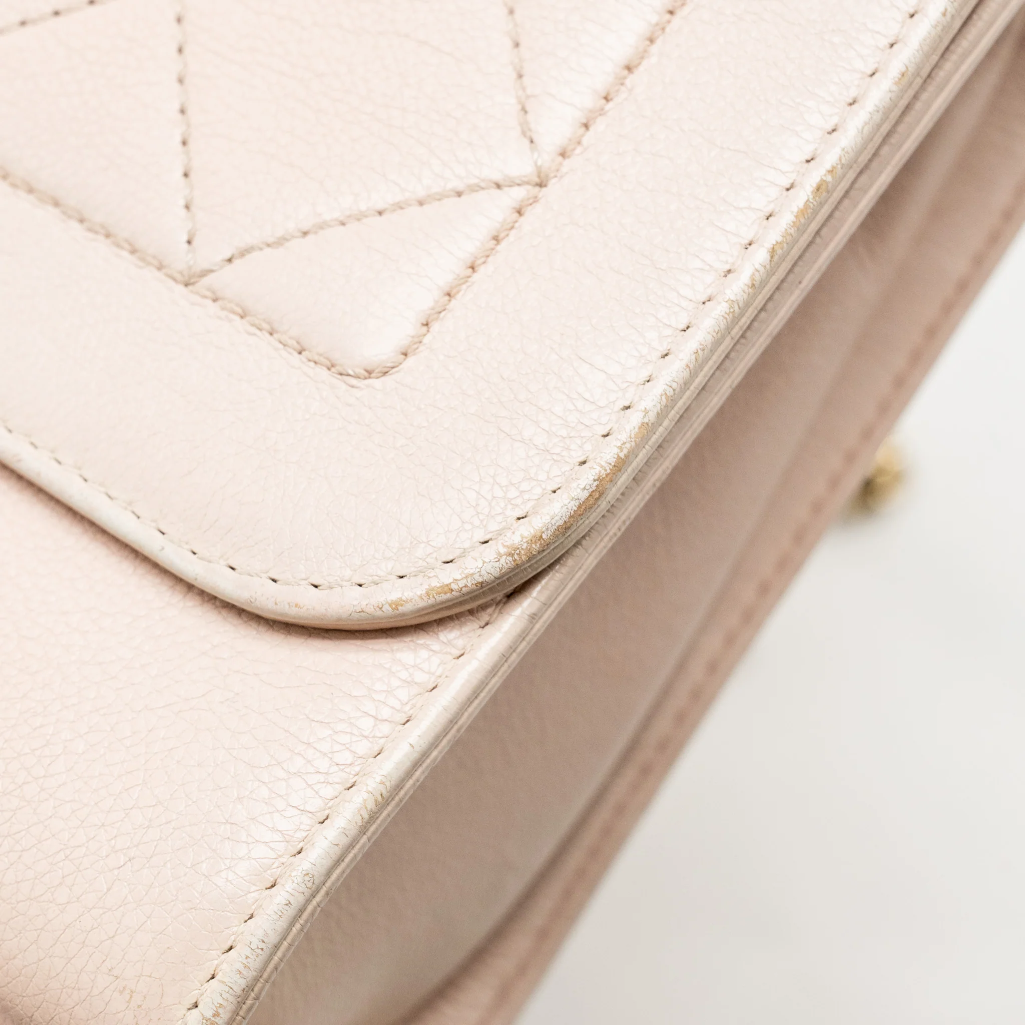 Chanel 17C Click Label Shoulder Bag Calfskin Light Pink LGHW - Image 13