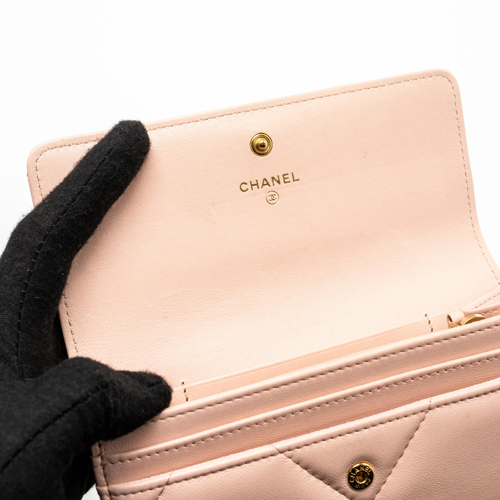 Chanel 19 Long Flap Wallet Lambskin Pink GHW (Microchip) - Image 9