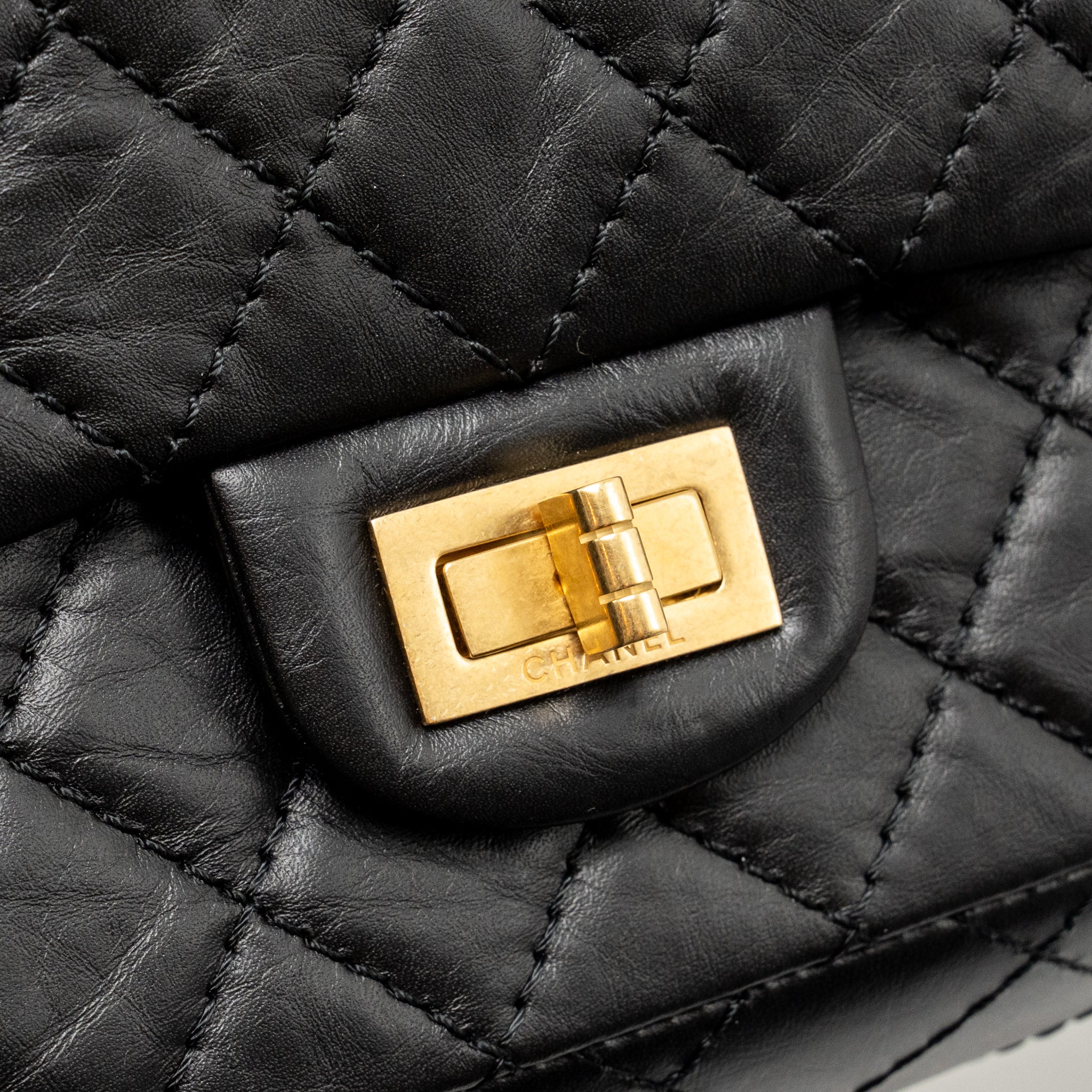 Chanel Mini 2.55 Reissue Aged Calfskin Black GHW (Microchip) - Image 13