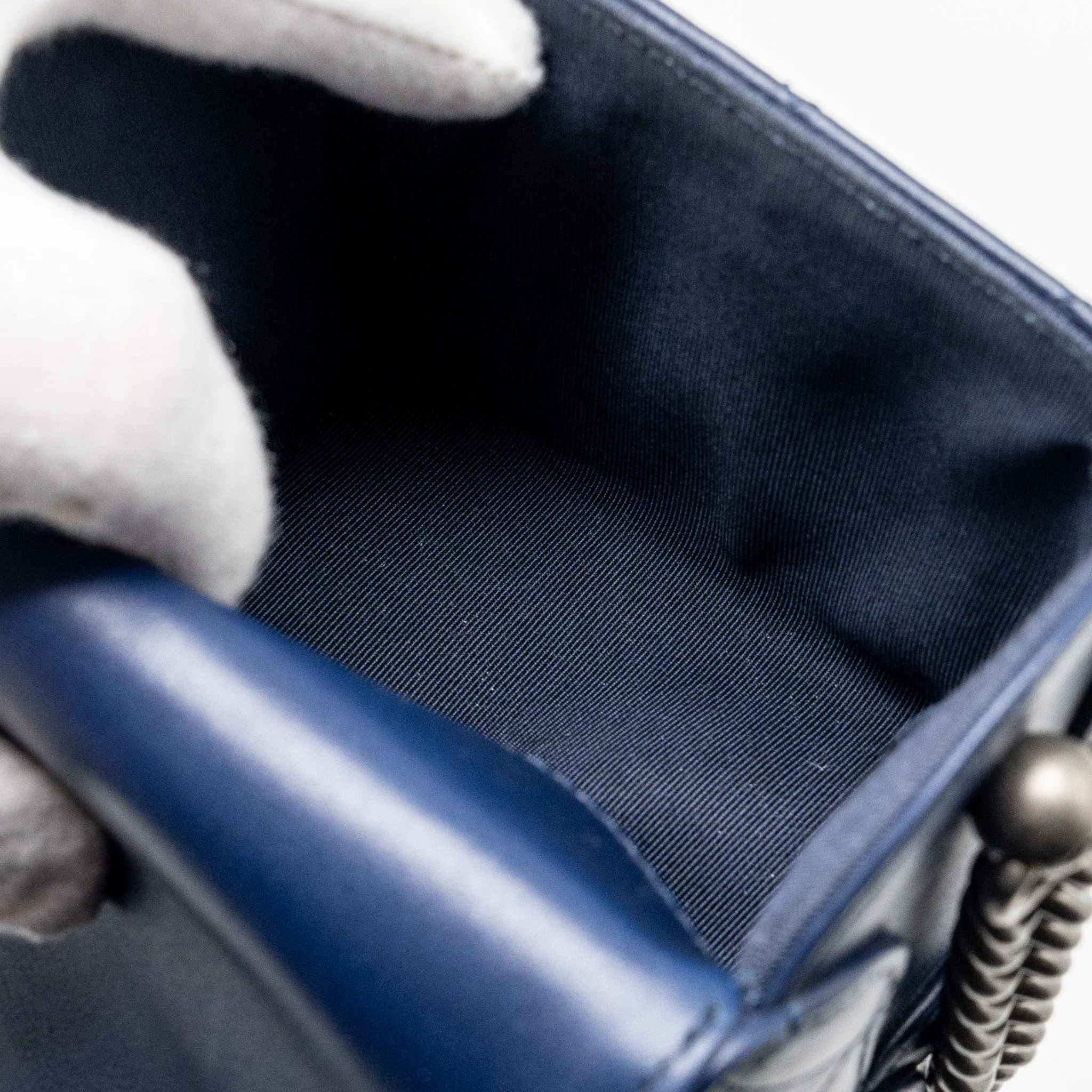 Chanel 20C mini trunk Flap bag Calfskin Navy blue Ruthenium hardware - Image 13