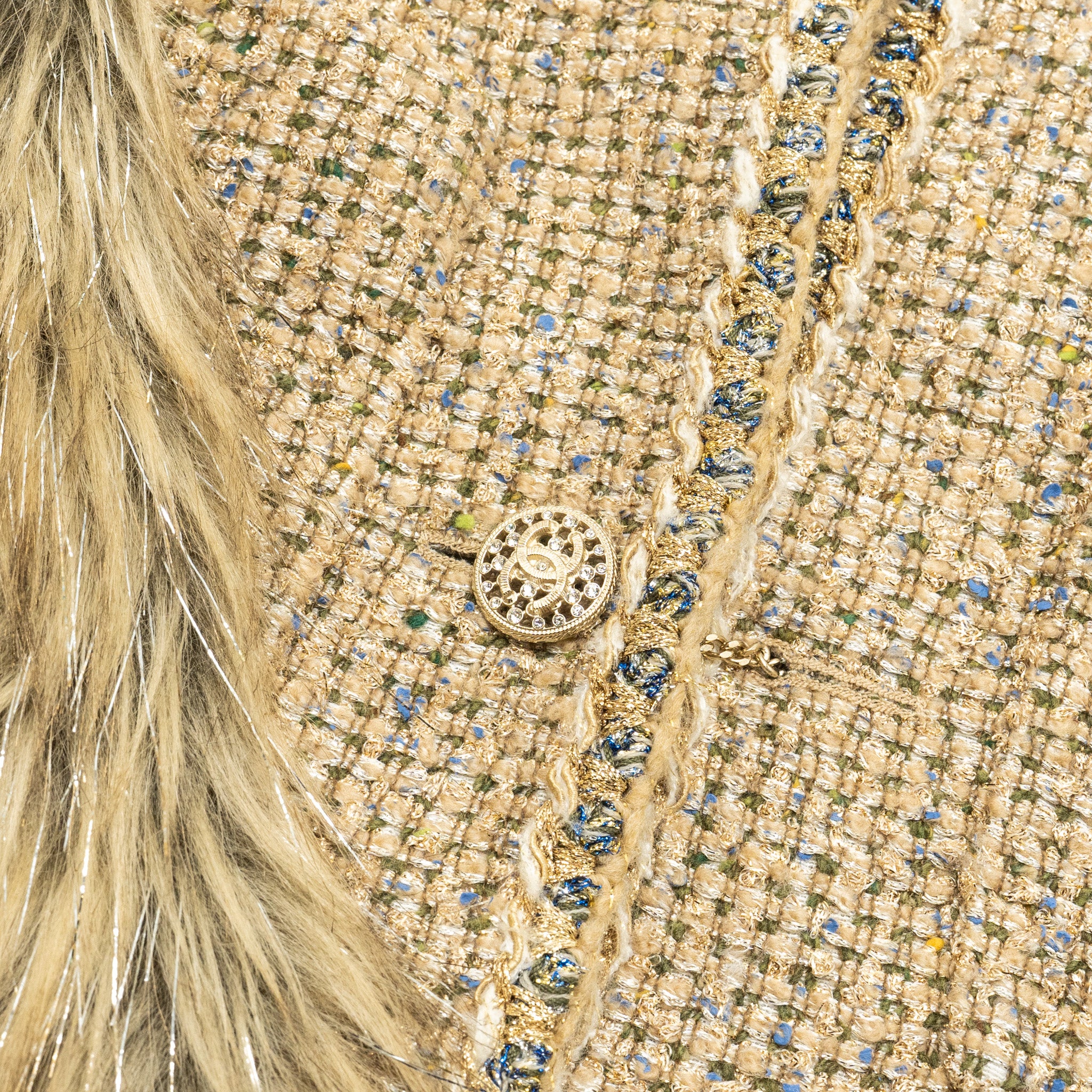 Chanel 21A Size 34 Tweed jacket Wool / Viscose/ Polyester gold / beige - Image 7