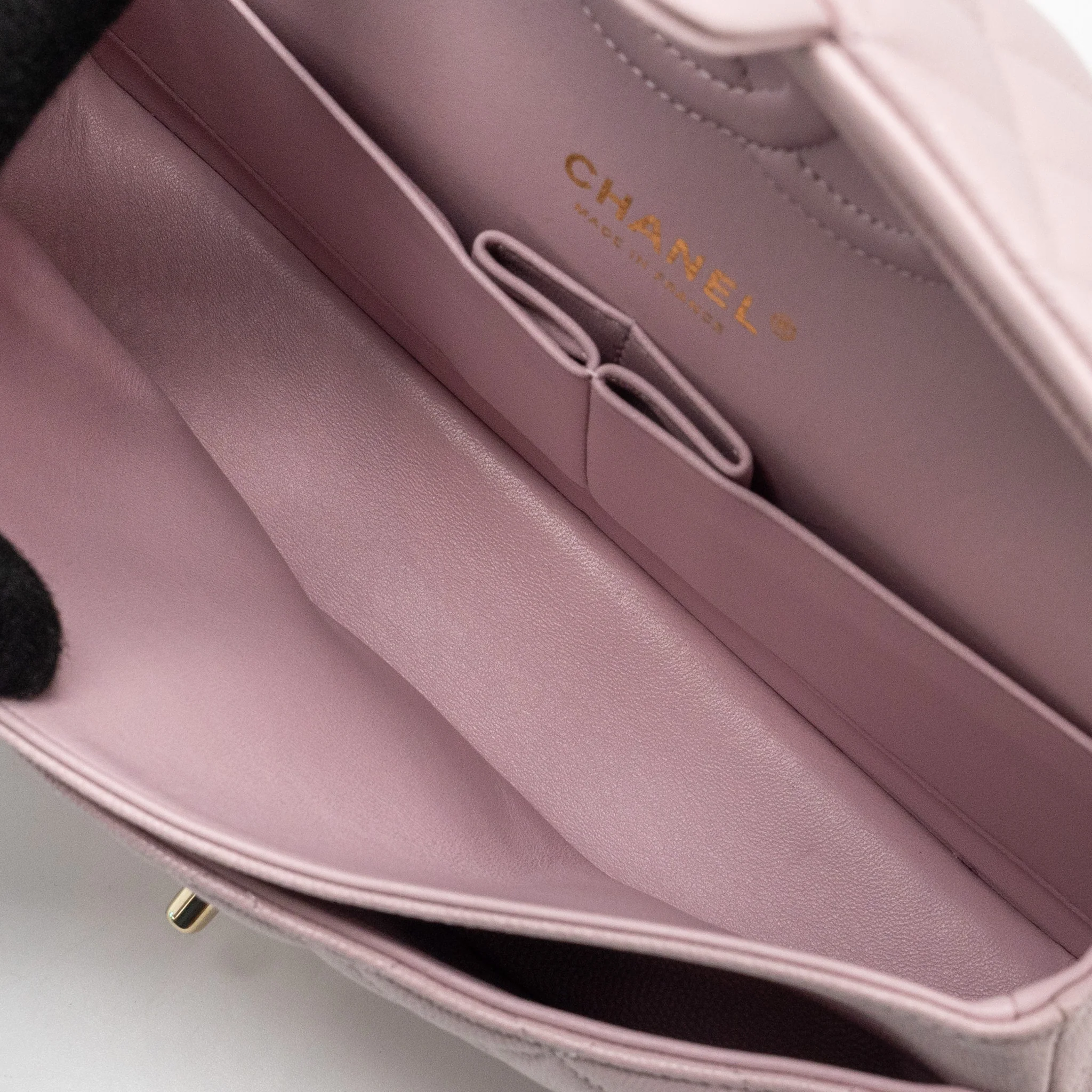 Chanel 21S medium classic double flap bag caviar light pink LGWH - Image 12