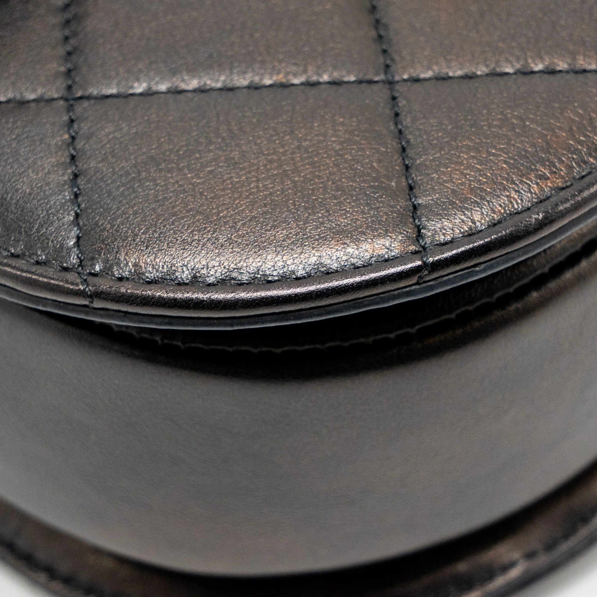 Chanel 21S Moon Messenger Bag Calfskin Black GHW - Image 9