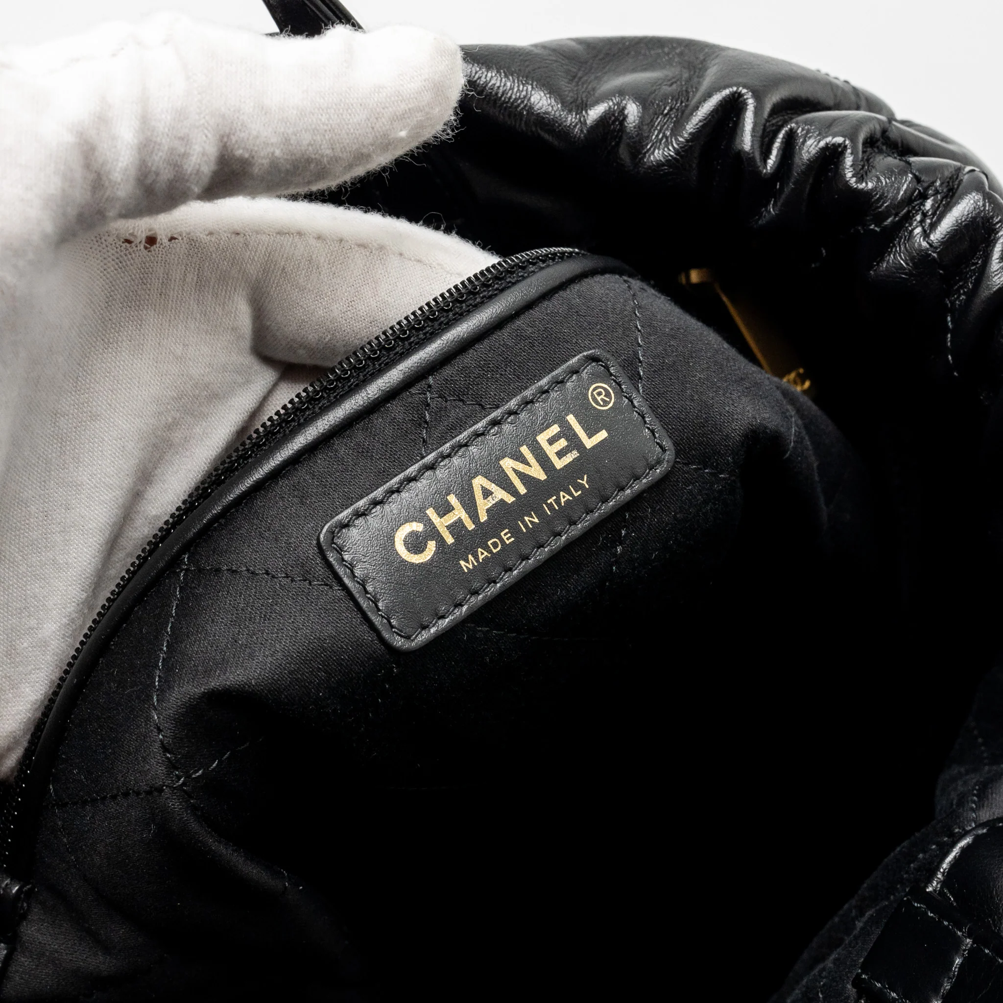 Chanel Large 22 Backpack Gold Letter Logo Shiny Calfskin Black GHW(microchip) - Image 16