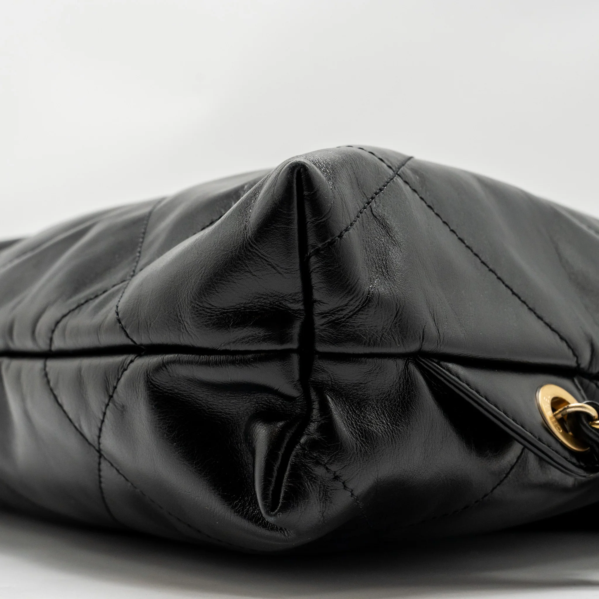 Chanel Large 22 Backpack Gold Letter Logo Shiny Calfskin Black GHW(microchip) - Image 7