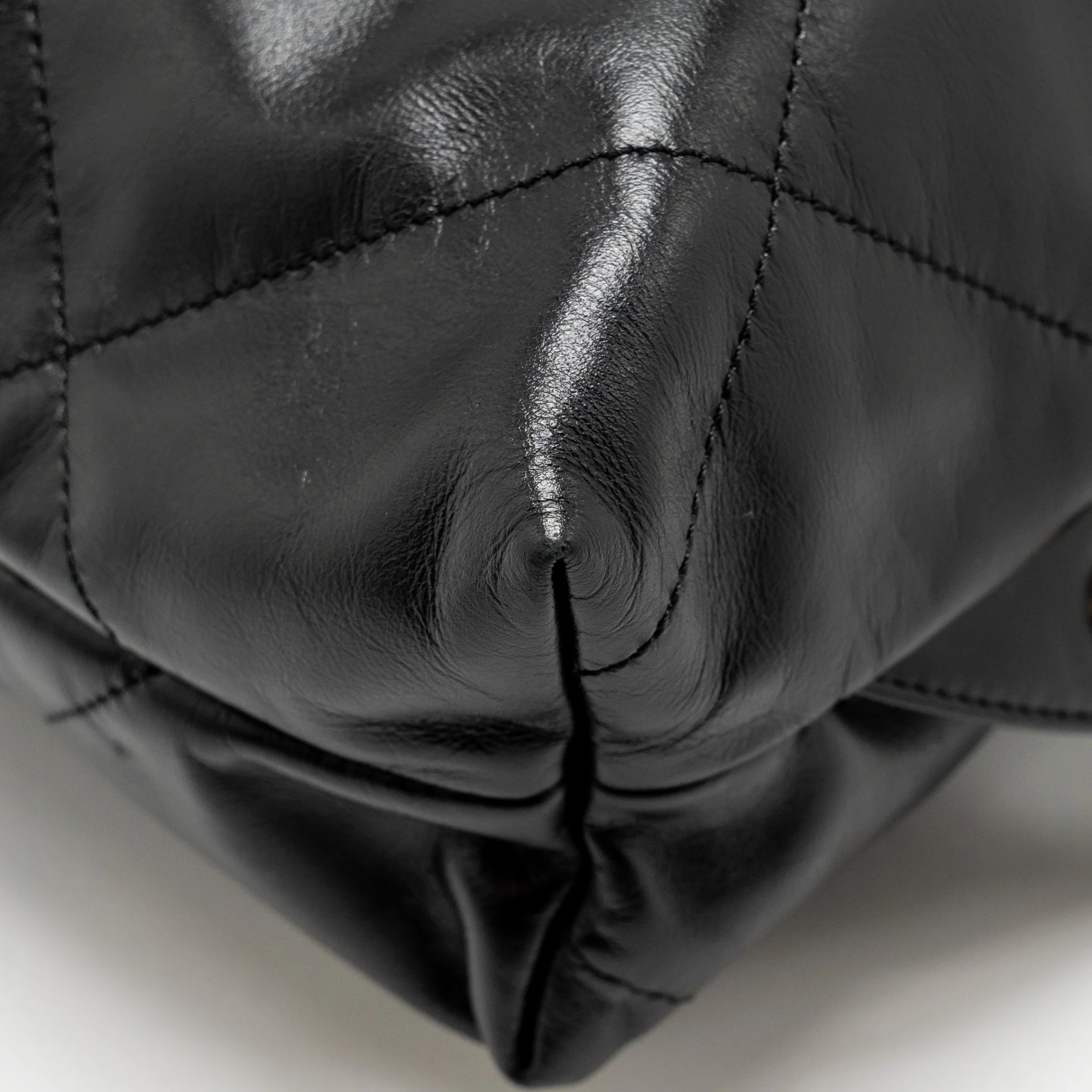 Chanel Large 22 Backpack Gold Letter Logo Shiny Calfskin Black GHW(microchip) - Image 8