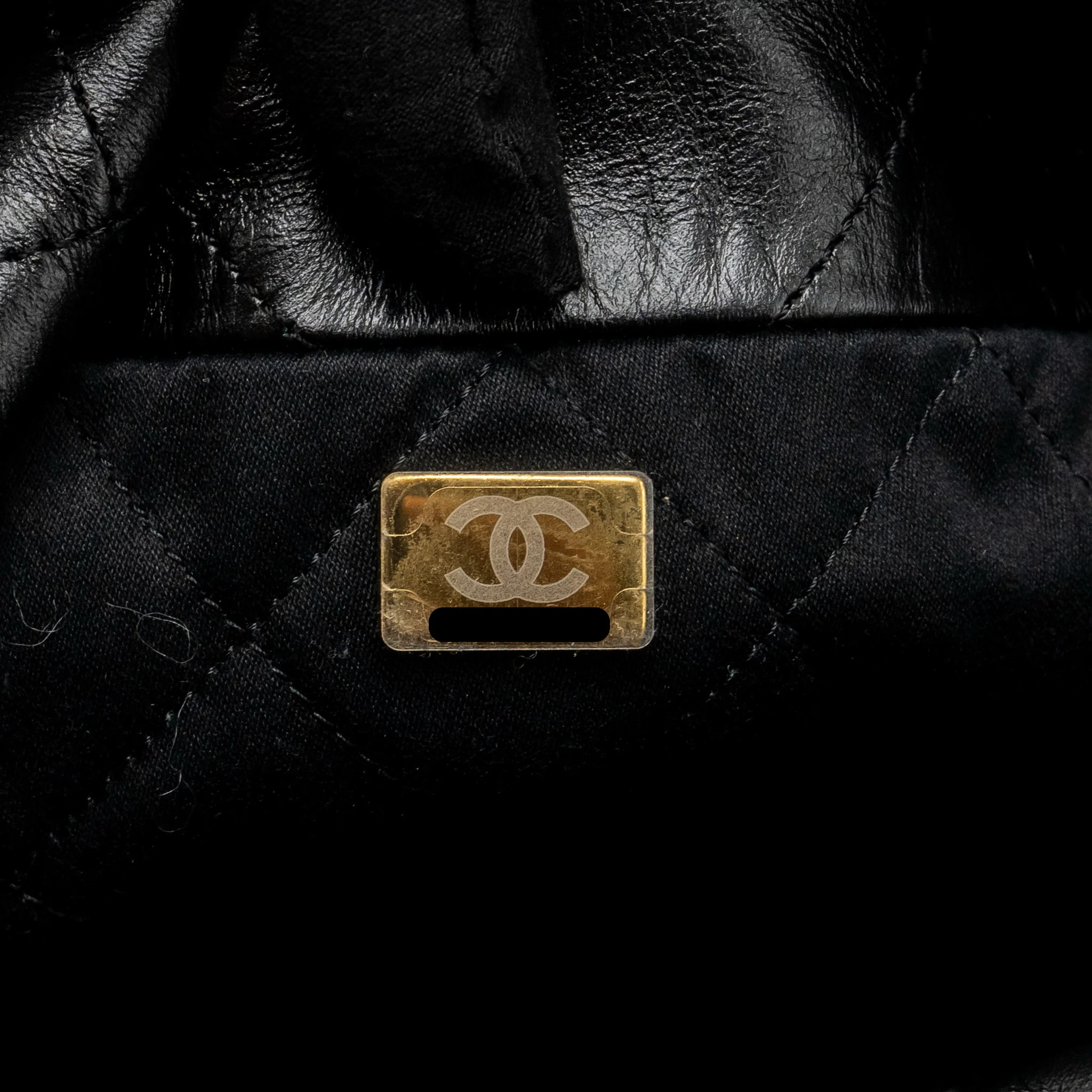 Chanel Small 22 Bag gold letter calfskin black GHW (microchip) - Image 17