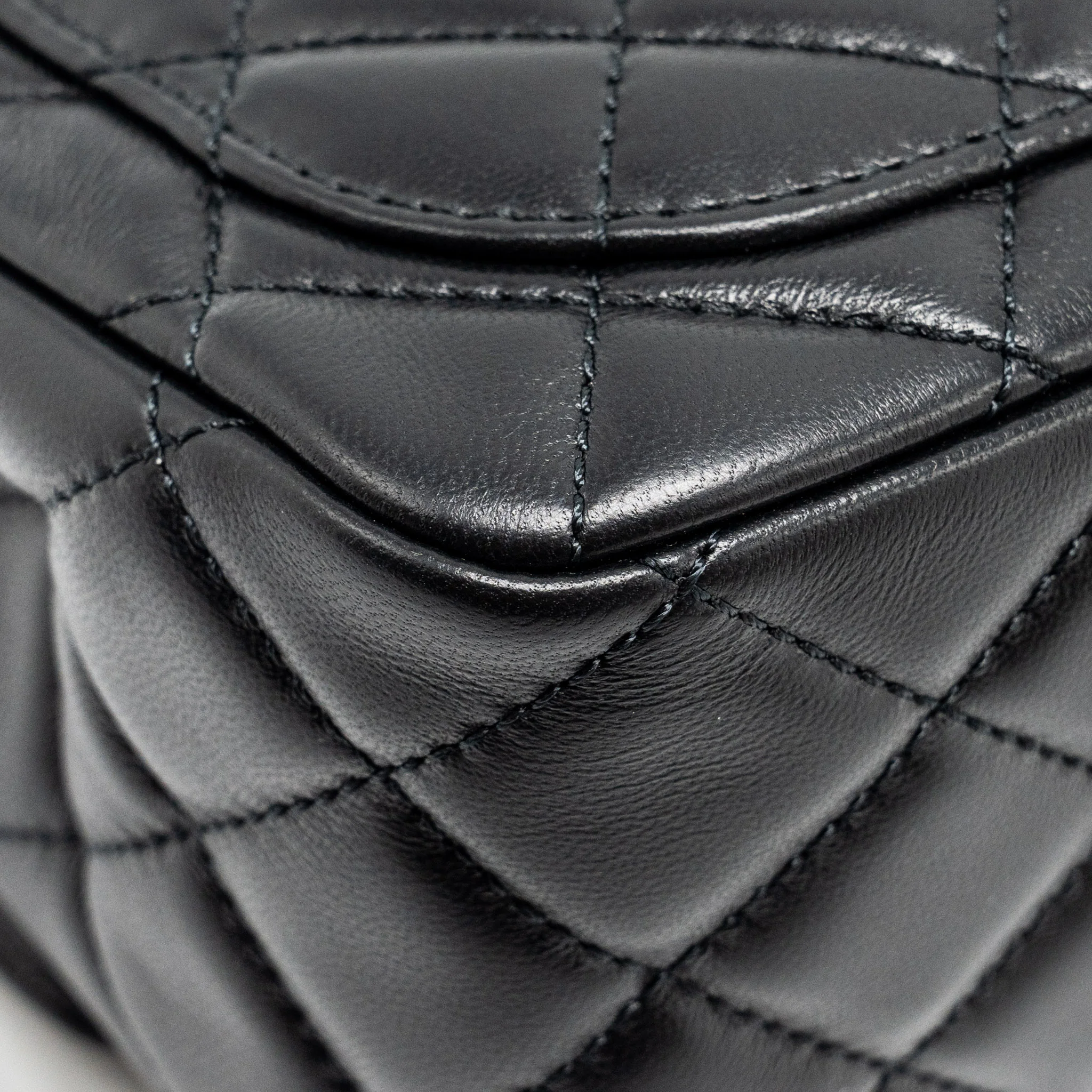 Chanel pearl crush mini square flap bag lambskin black GHW (microchip) - Image 11