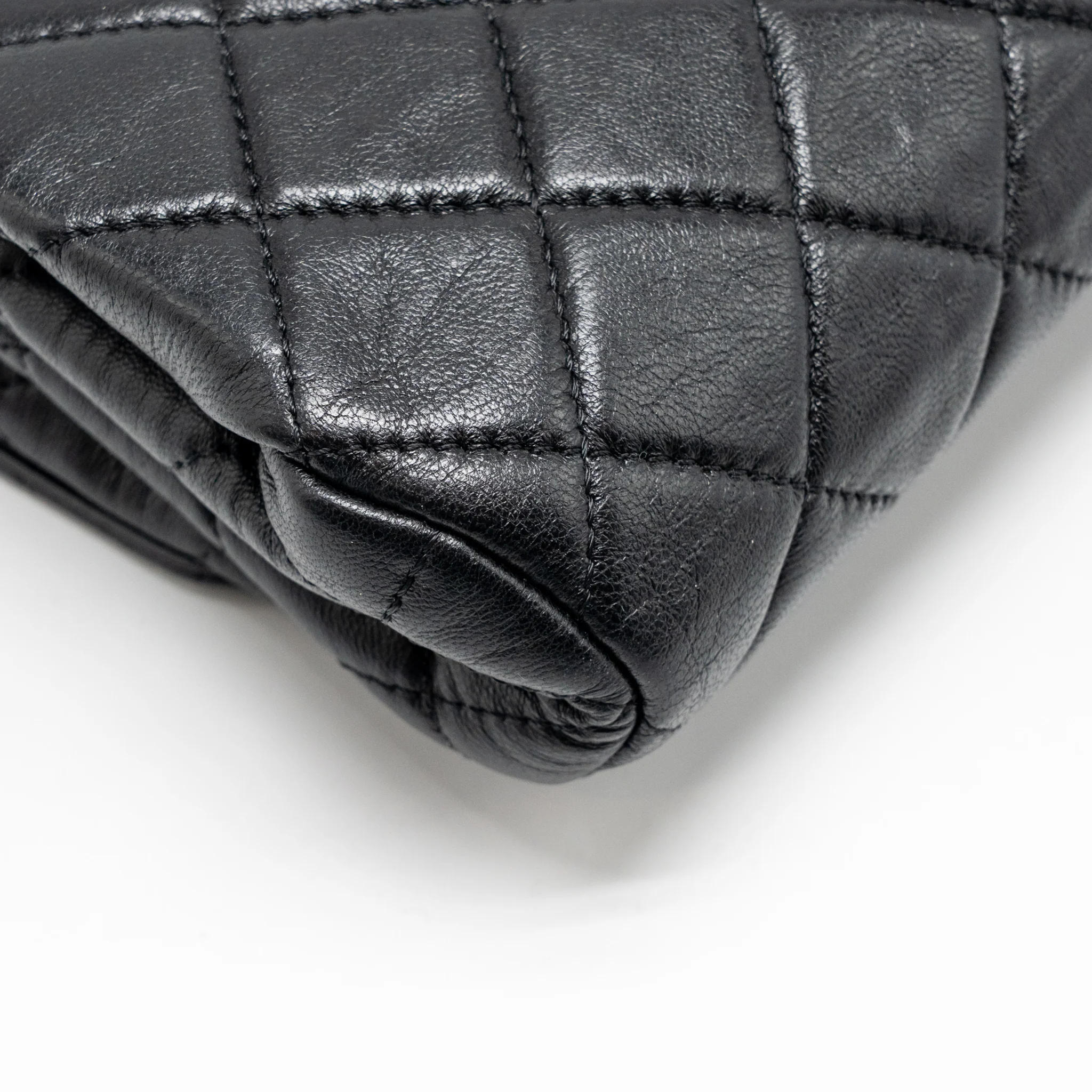 Chanel 22c Quilted Flap Bag Lambskin Black GHW (microchip) - Image 10