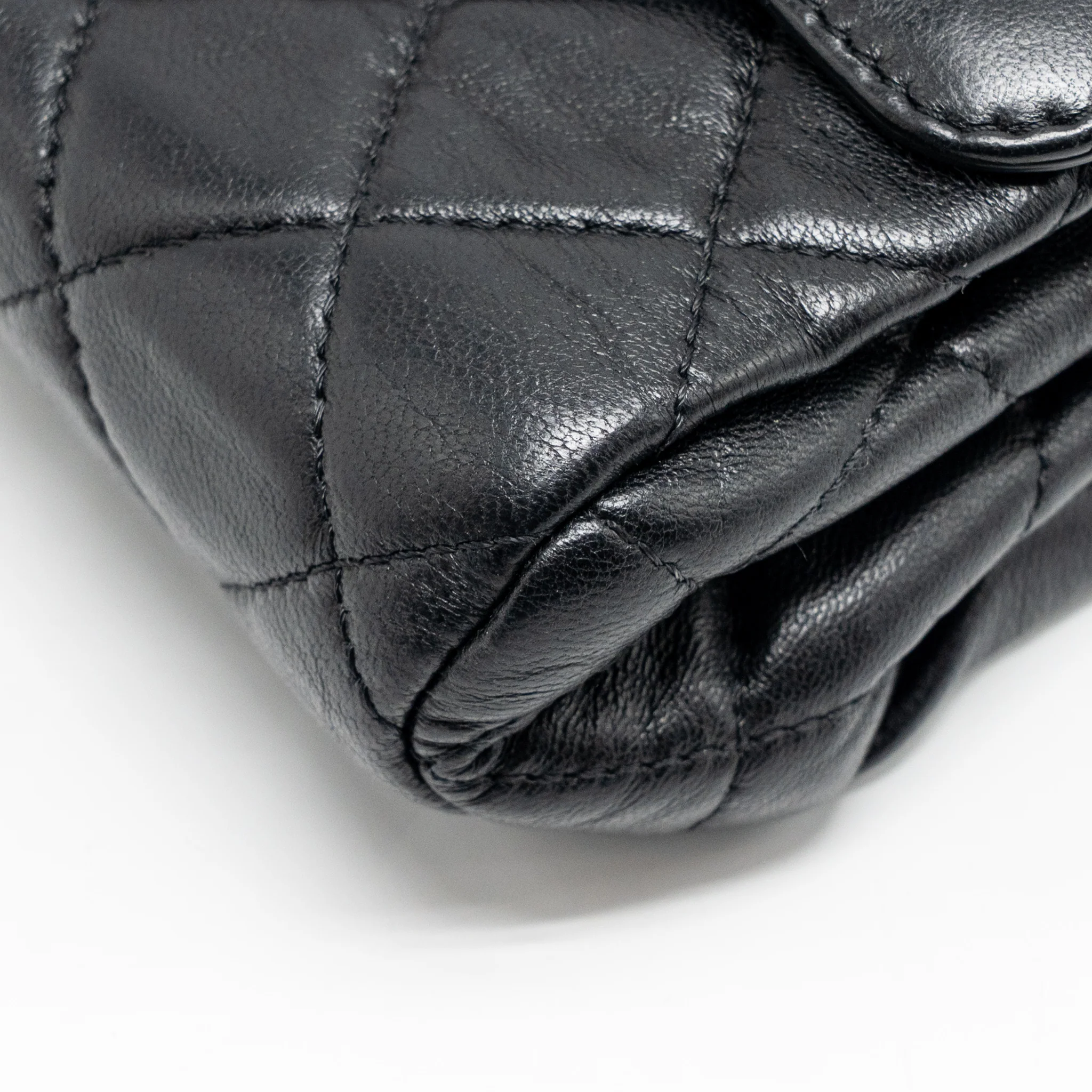 Chanel 22c Quilted Flap Bag Lambskin Black GHW (microchip) - Image 9