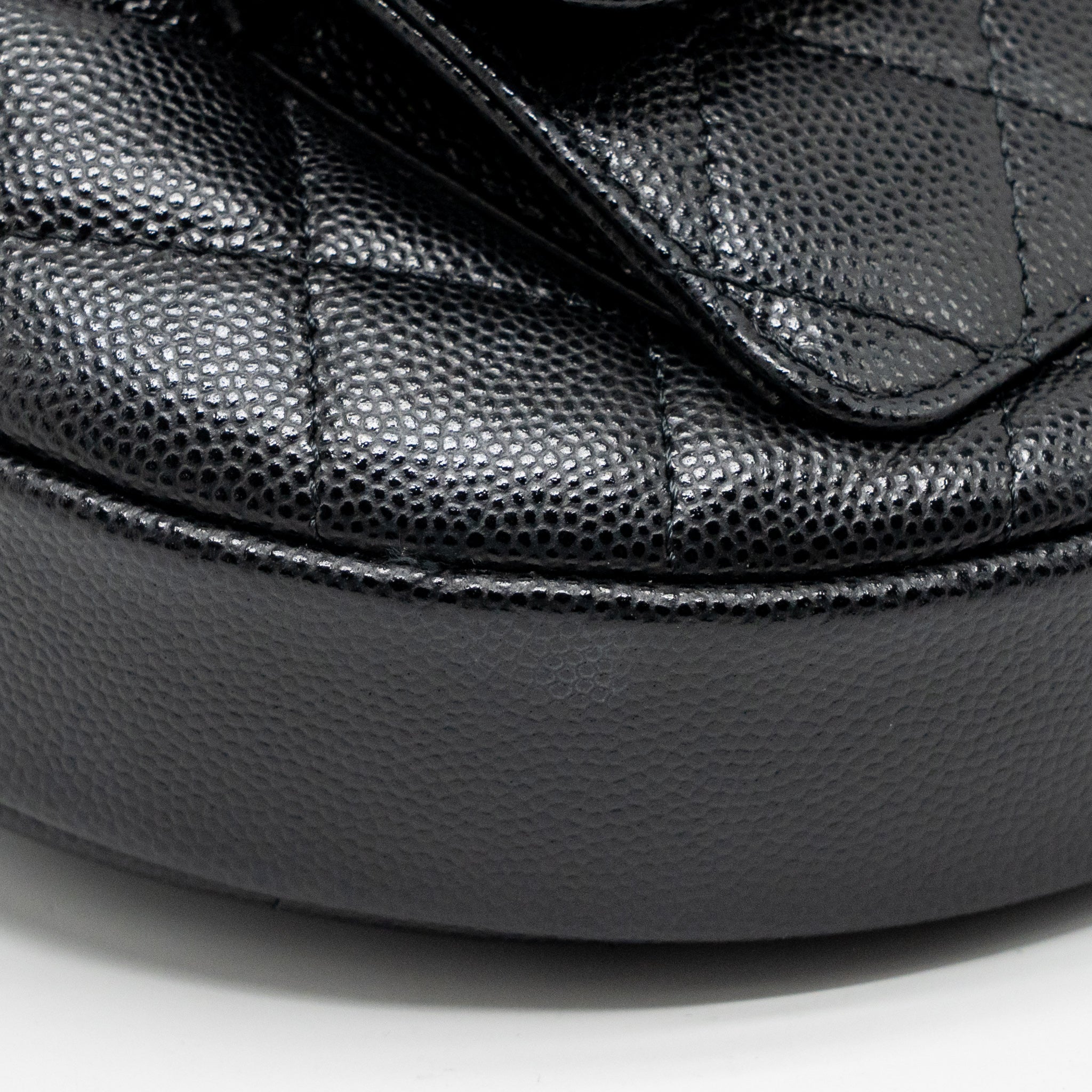 Chanel 23b Round Clutch Caviar Black LGHW (microchip) - Image 7
