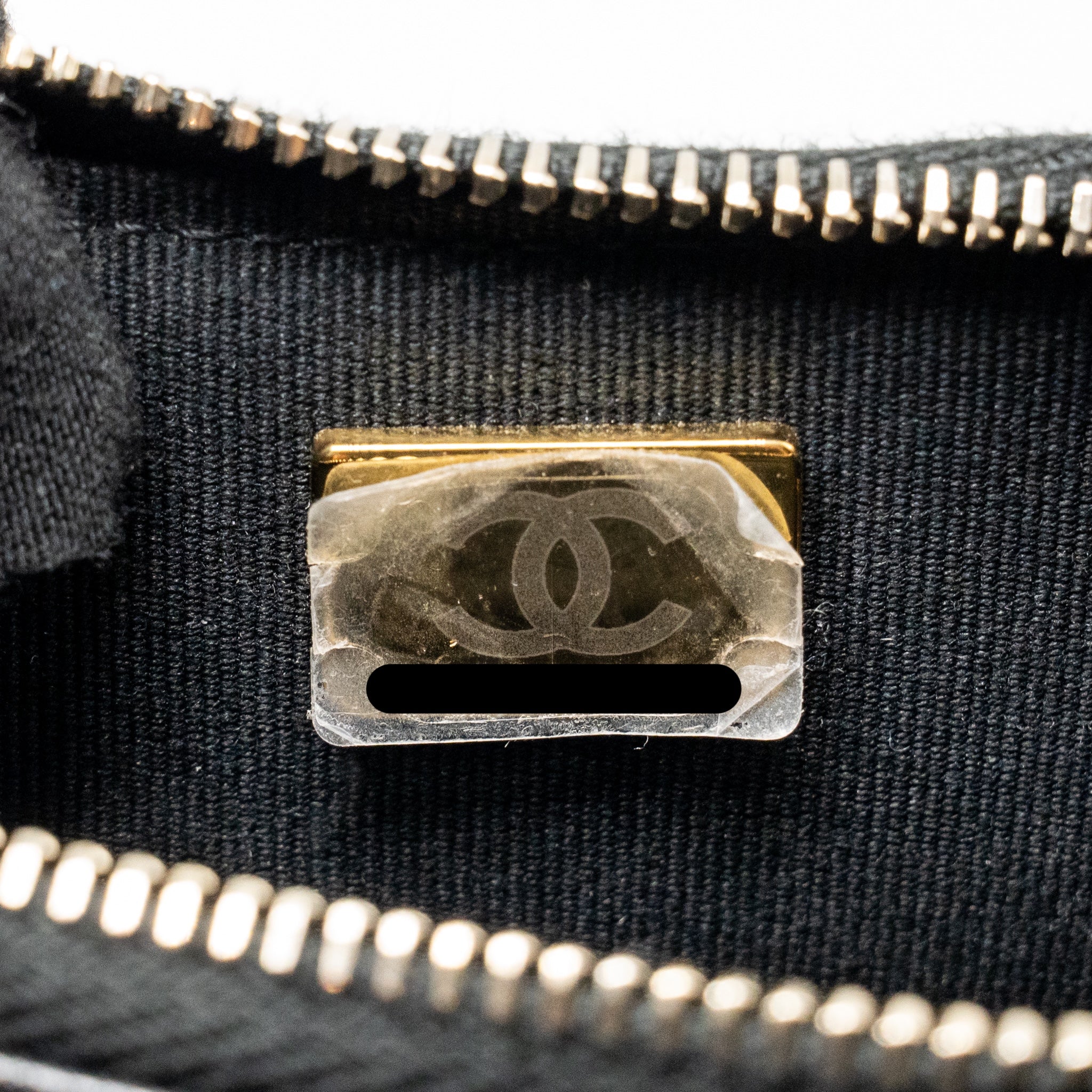 Chanel 23b Round Hobo Shoulder bag Lambskin Black GHW (microchip) - Image 14