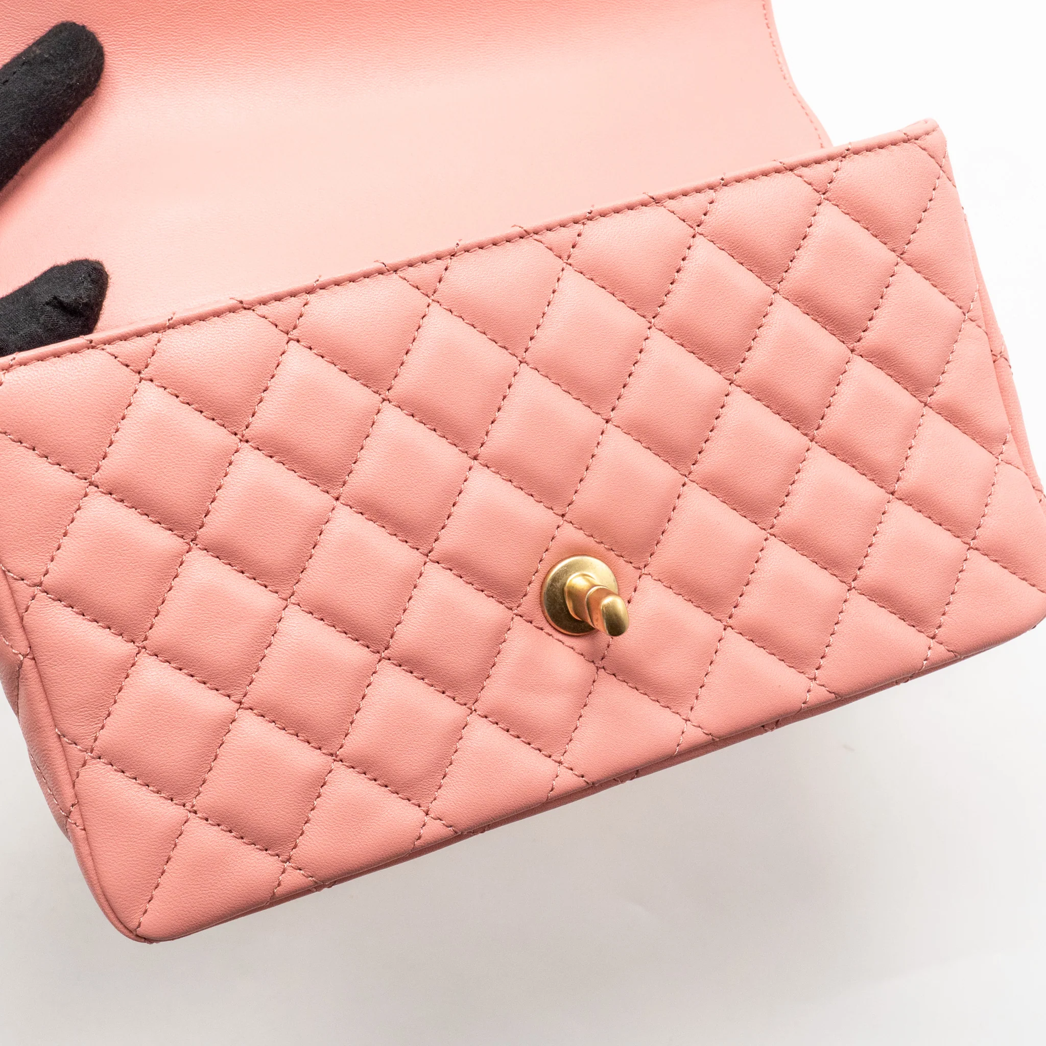 Chanel 23k detail top handle flap bag Lambskin pink GHW (microchip) - Image 14