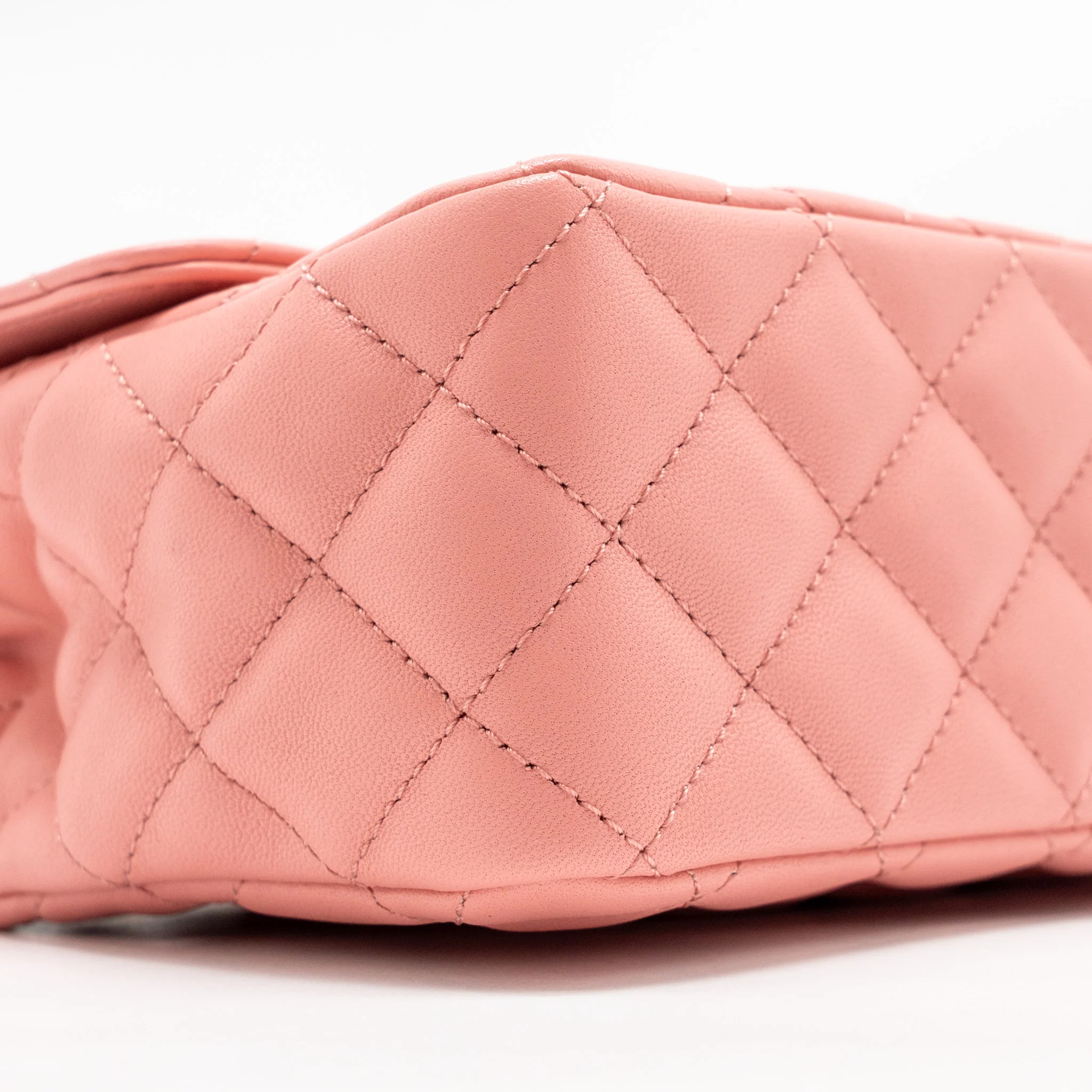 Chanel 23k detail top handle flap bag Lambskin pink GHW (microchip) - Image 6