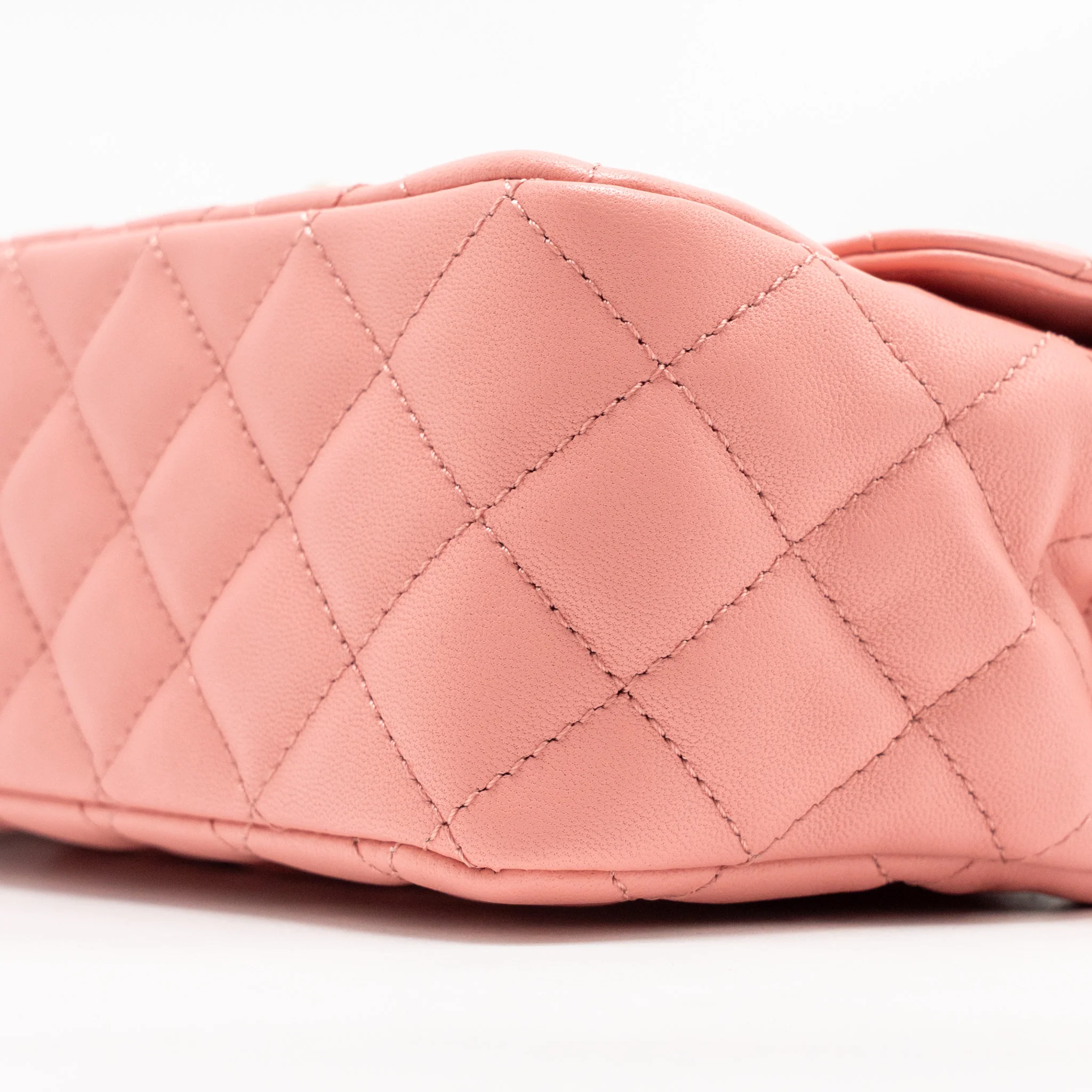 Chanel 23k detail top handle flap bag Lambskin pink GHW (microchip) - Image 7