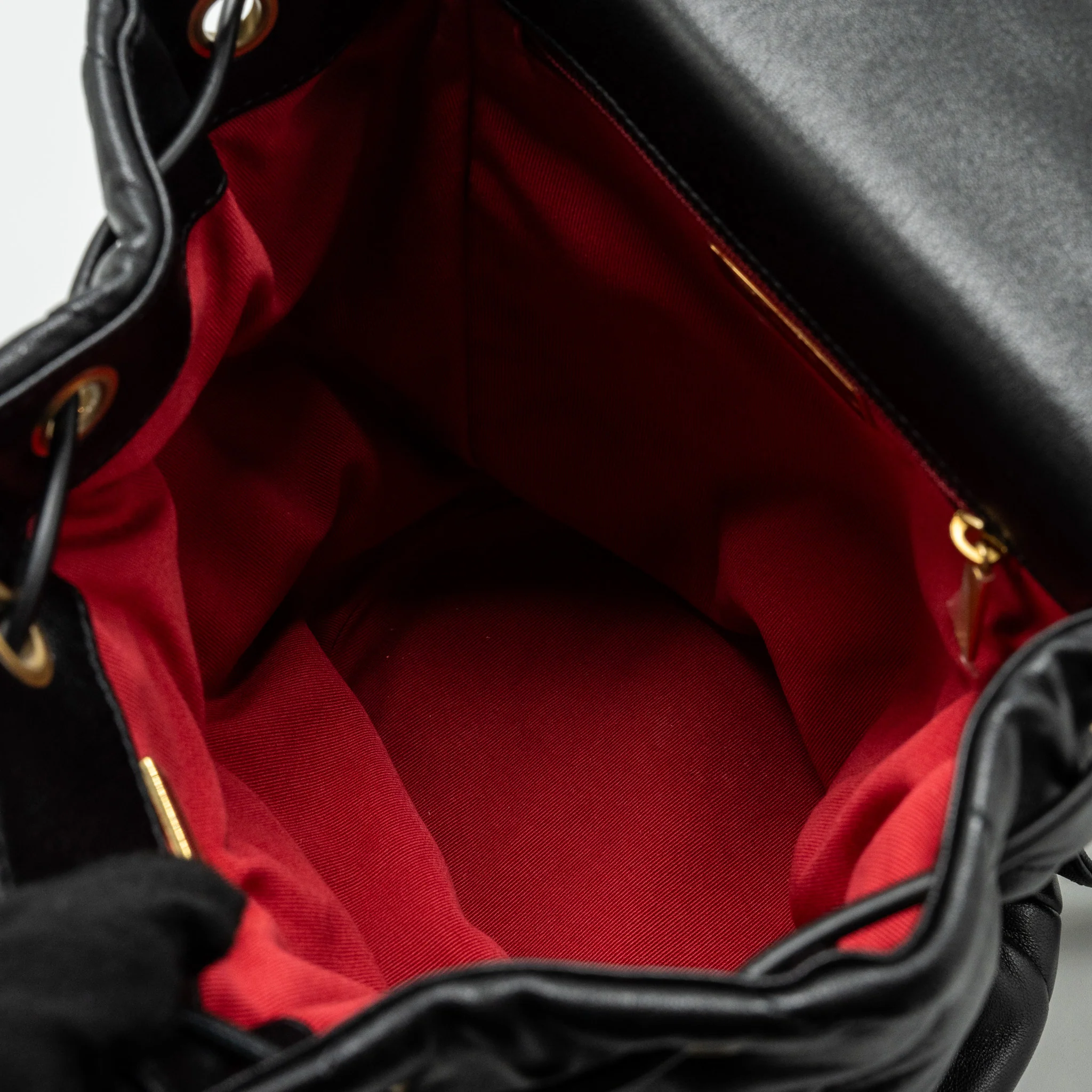 Chanel 24C 19 Backpack Shiny lambskin black Multicolour Hardware(microchip) - Image 10