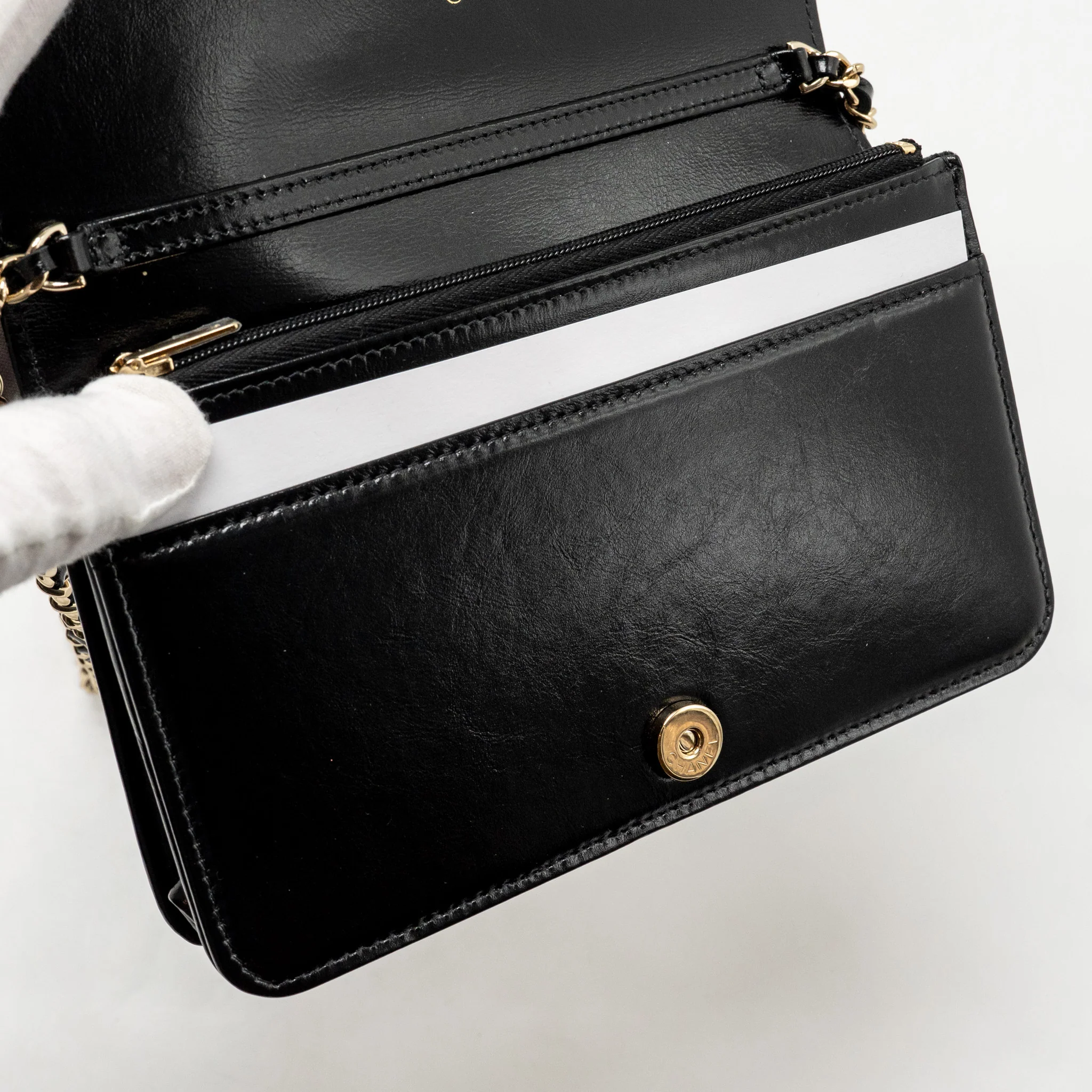 Chanel 24c 31 Wallet On Chain Shiny Calfskin Black LGHW (Microchip) - Image 14