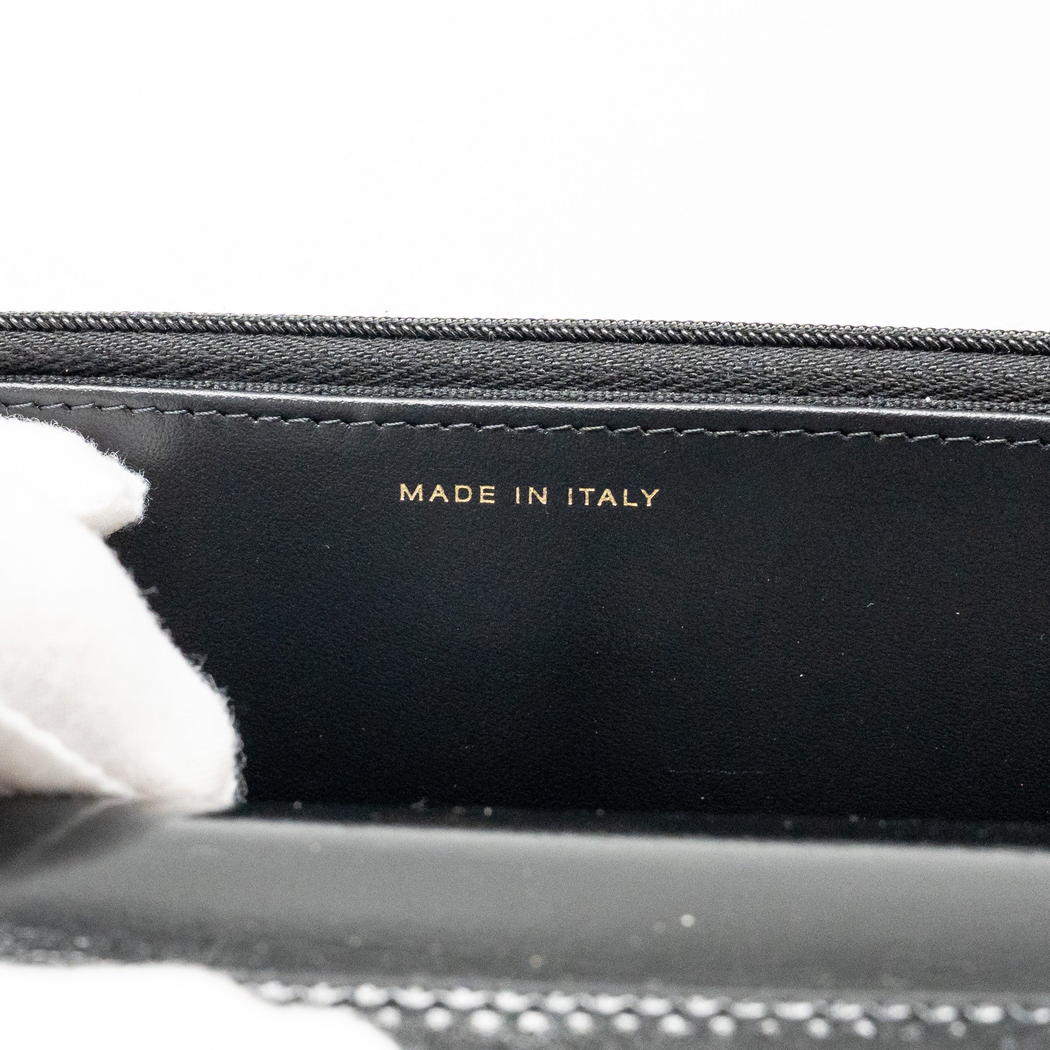 Chanel 24c 31 Wallet On Chain Shiny Calfskin Black LGHW (Microchip) - Image 16