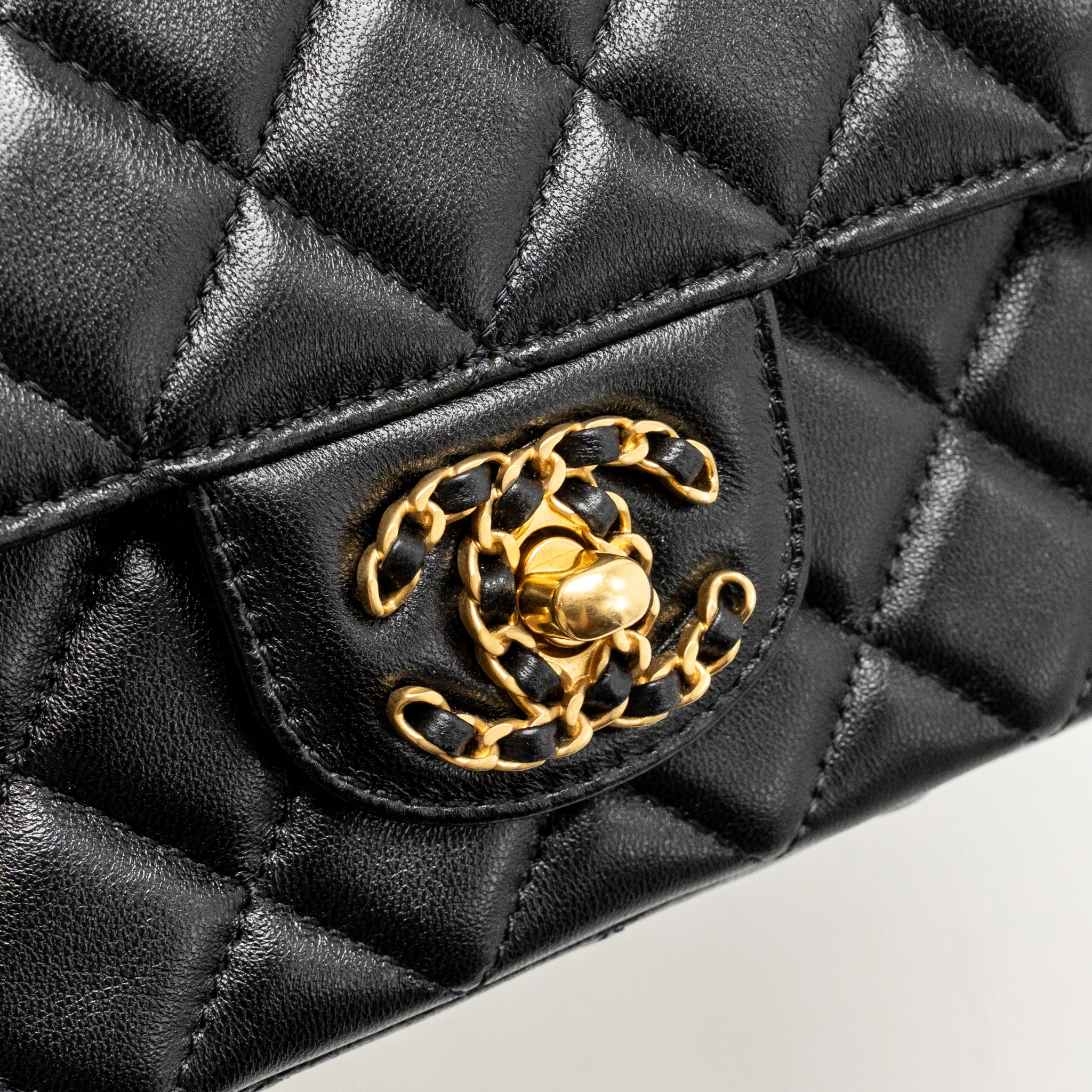 Chanel 24c Detail Top Handle Flap Bag Lambskin Black GHW (microchip) - Image 13