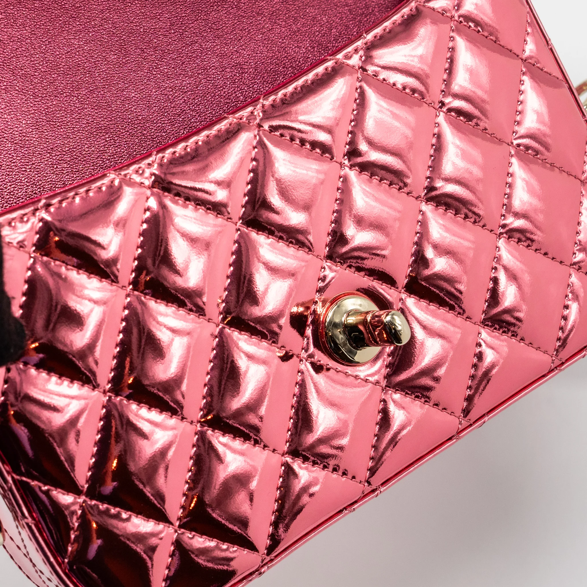 Chanel 24C Mini Flap Bag with Star Coin Purse Patent/Calfskin Metallic Pink LGHW (Microchip) - Image 13