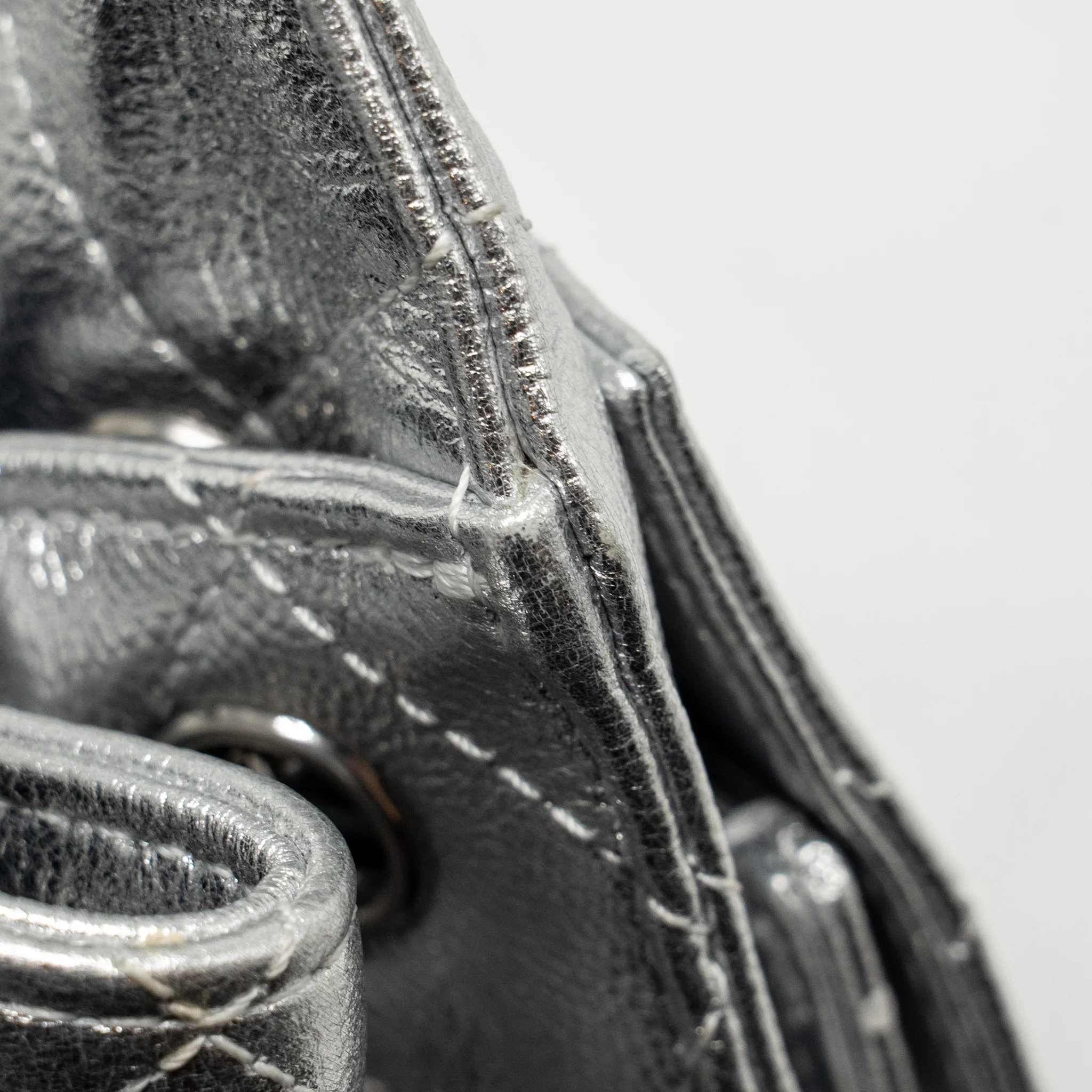Chanel Mini 25 Bag Metallic Grained Calfskin Silver SHW (Microchip) - Image 13