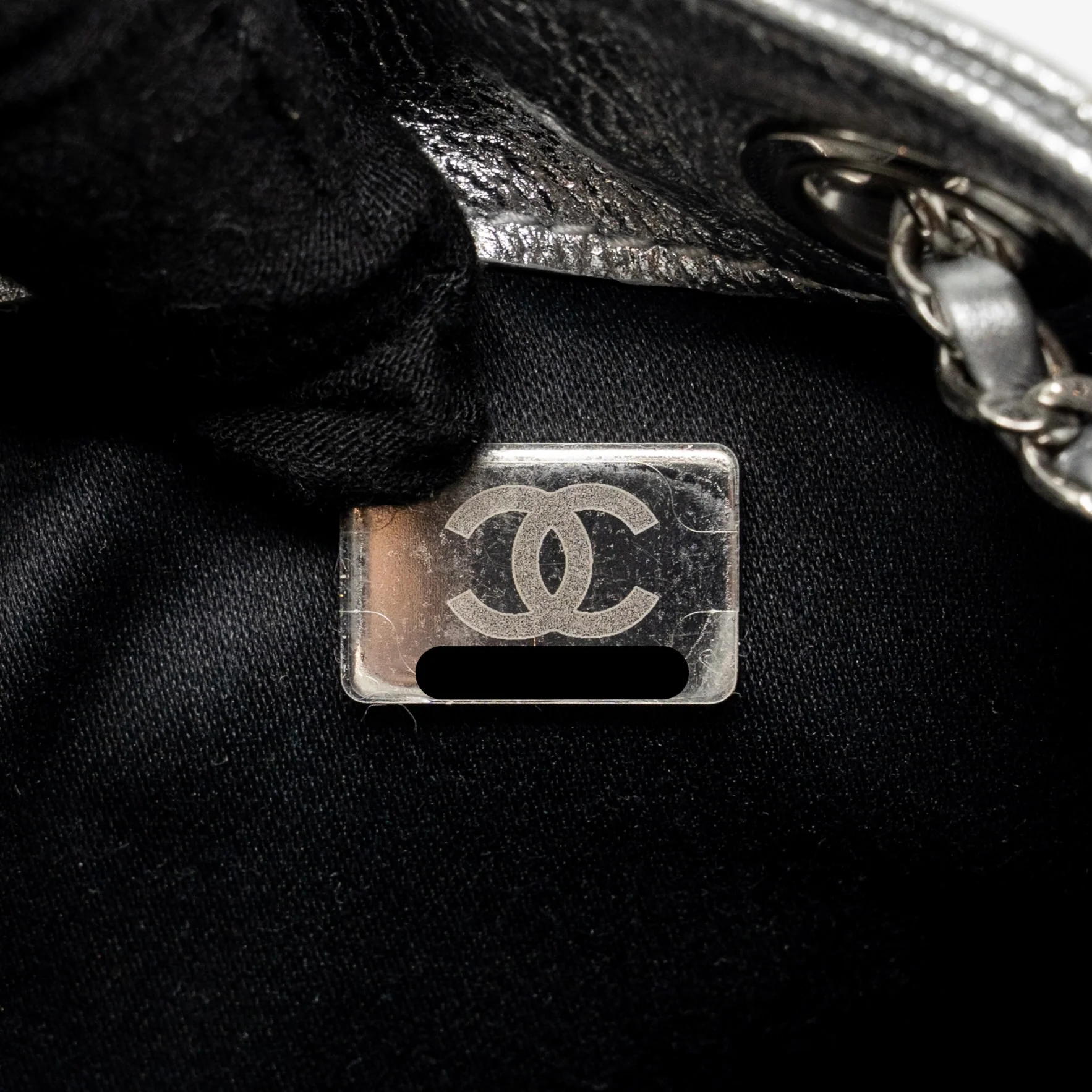 Chanel Mini 25 Bag Metallic Grained Calfskin Silver SHW (Microchip) - Image 19