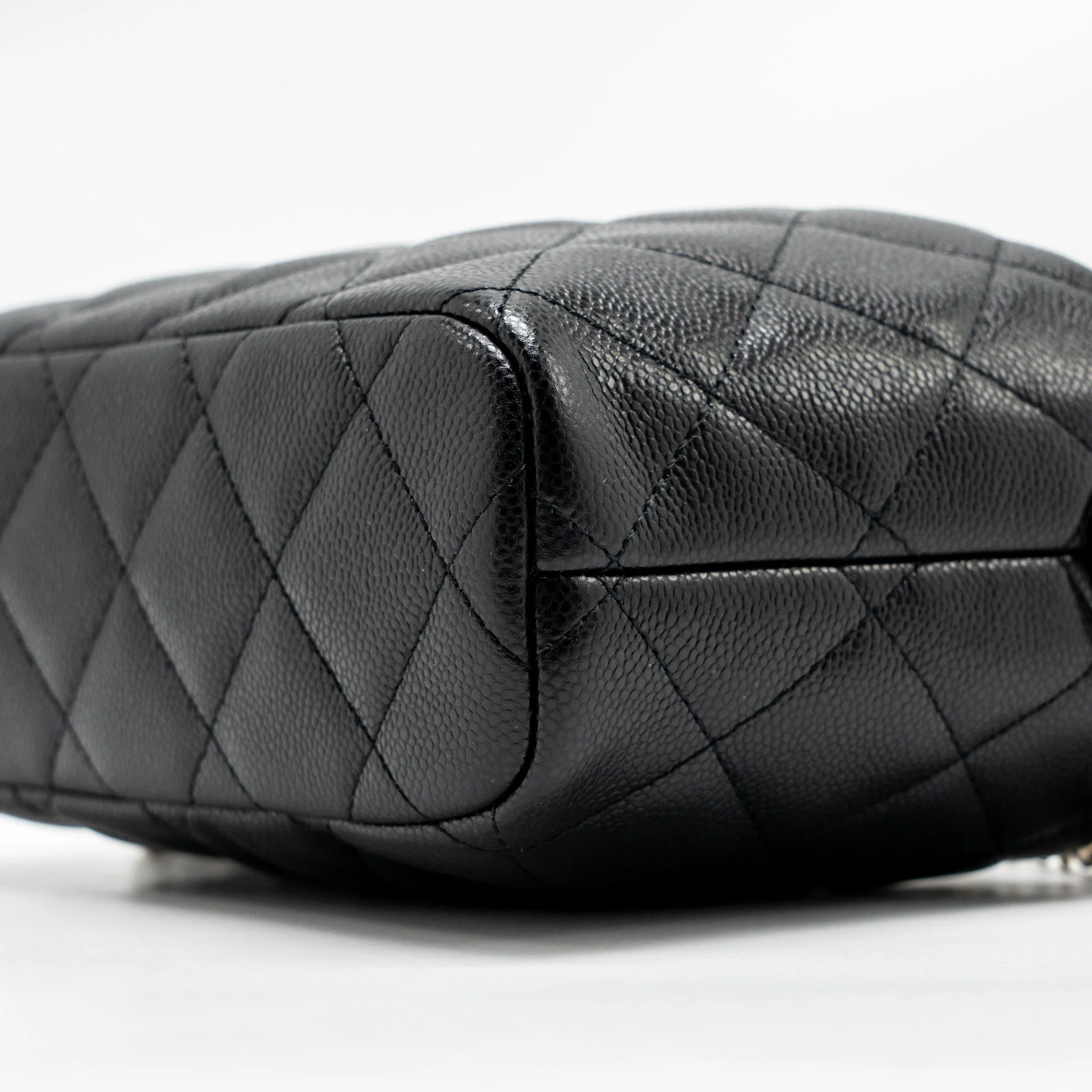 Chanel 25c Quilted Hobo Bag Caviar Black LGHW (microchip) - Image 7