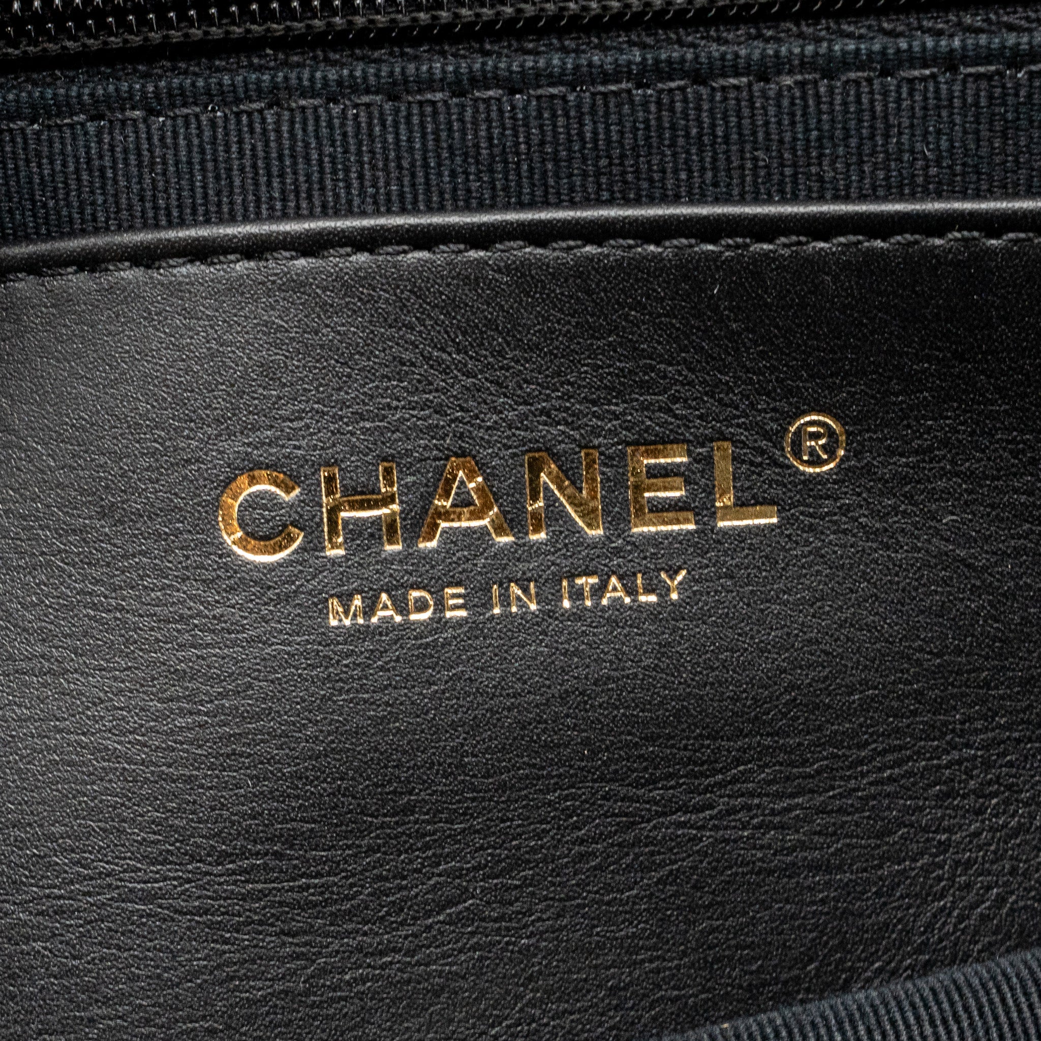 Chanel 25k Medium Bow Bag Lambskin Black GHW (microchip) - Image 16