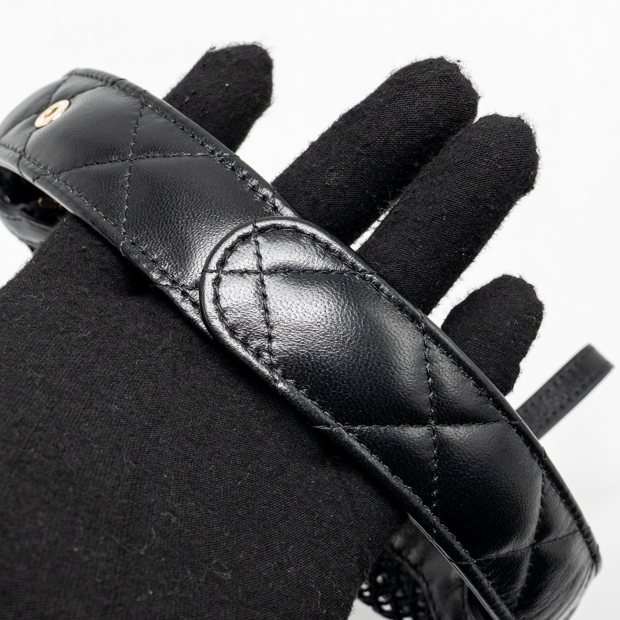 Chanel 25S half moon clutch mesh/ lambskin black LGHW (microchip) - Image 10