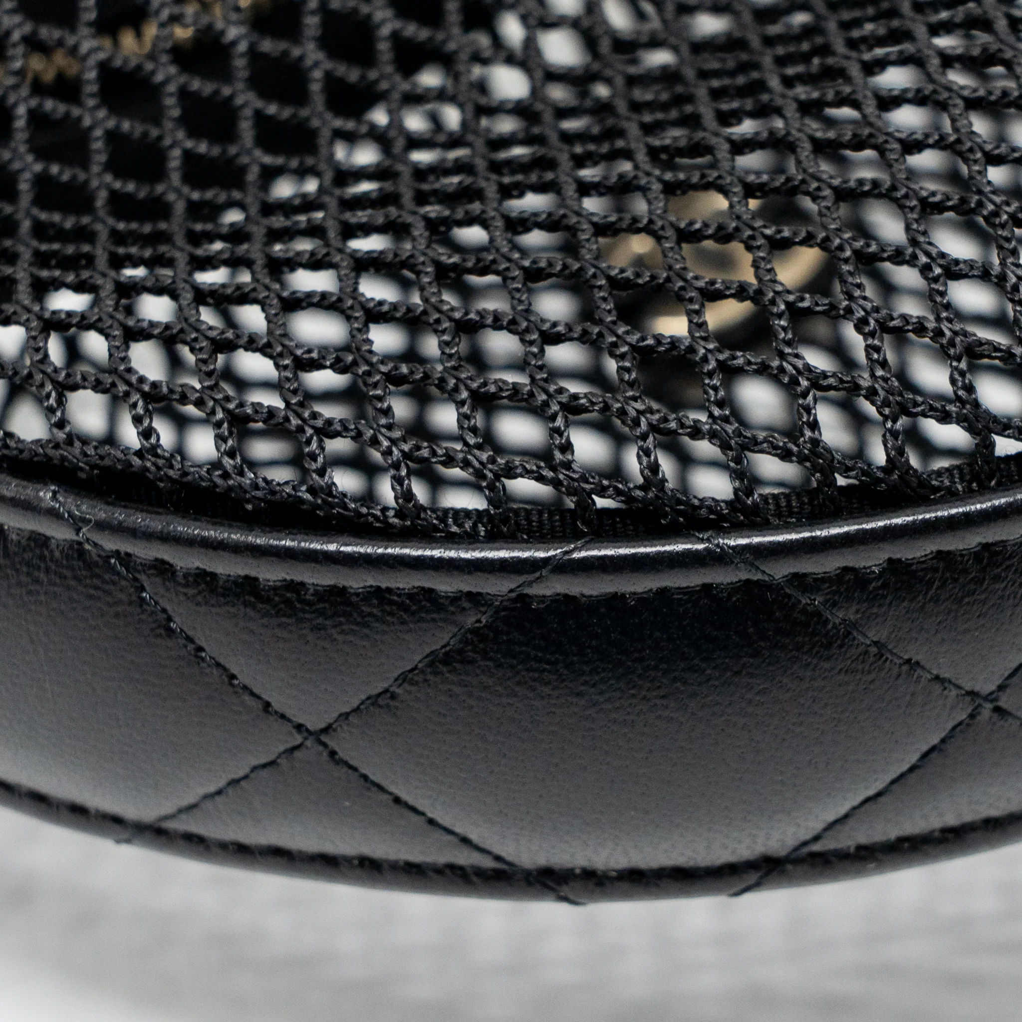 Chanel 25S half moon clutch mesh/ lambskin black LGHW (microchip) - Image 8