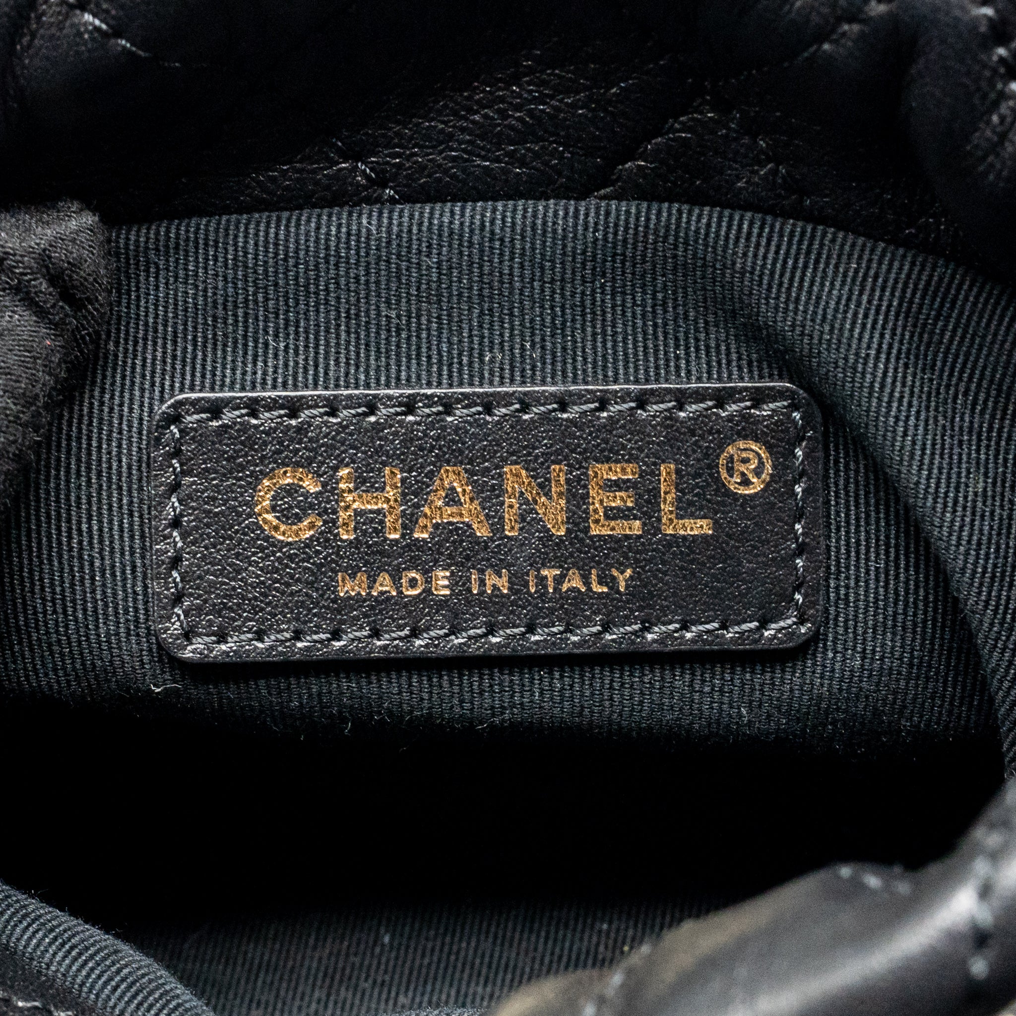 Chanel About Pearls Quilted Drawstring Bucket Bag Lambskin Black LGHW - Image 15